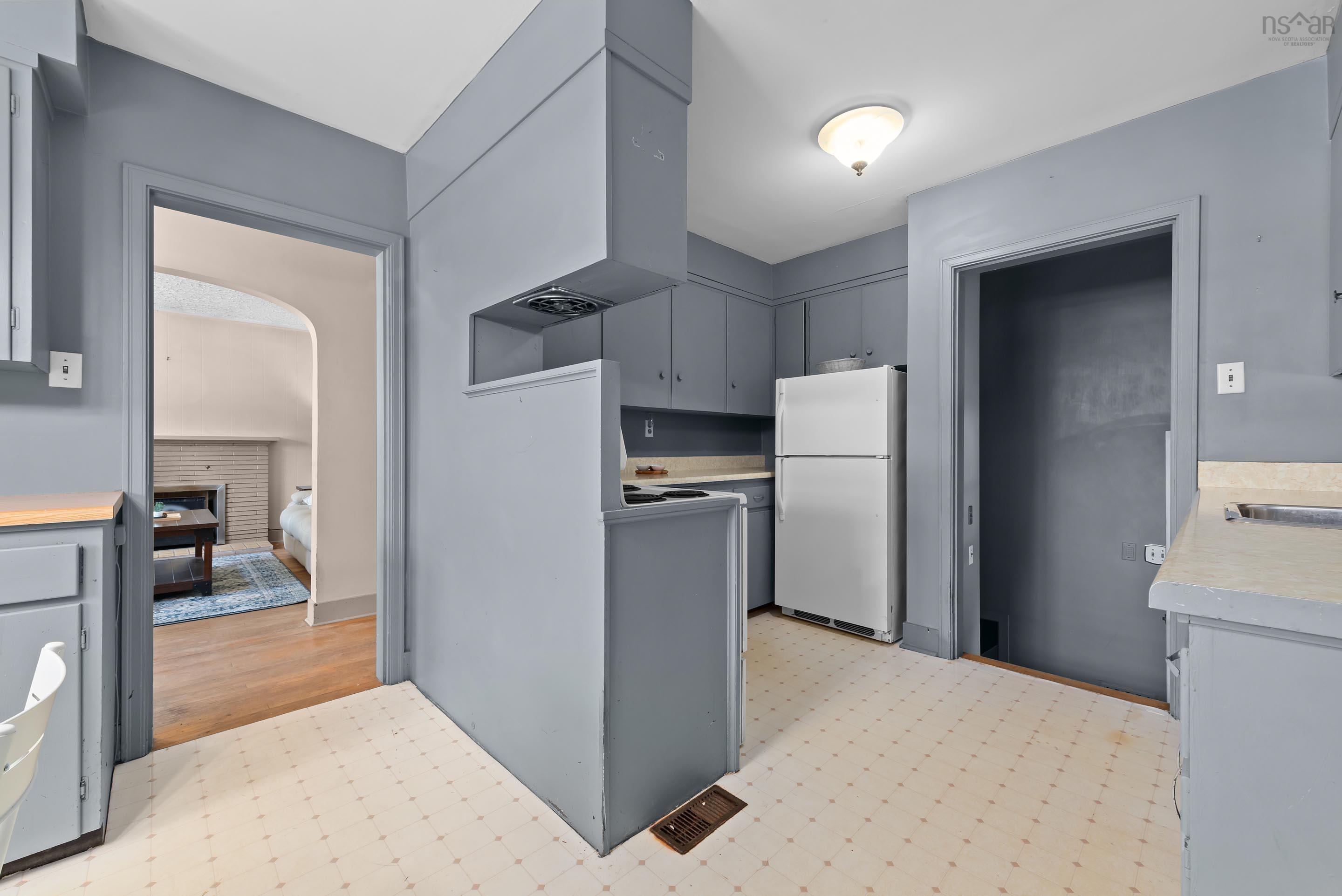 $399,900.00: 104 Symonds Street, Dartmouth