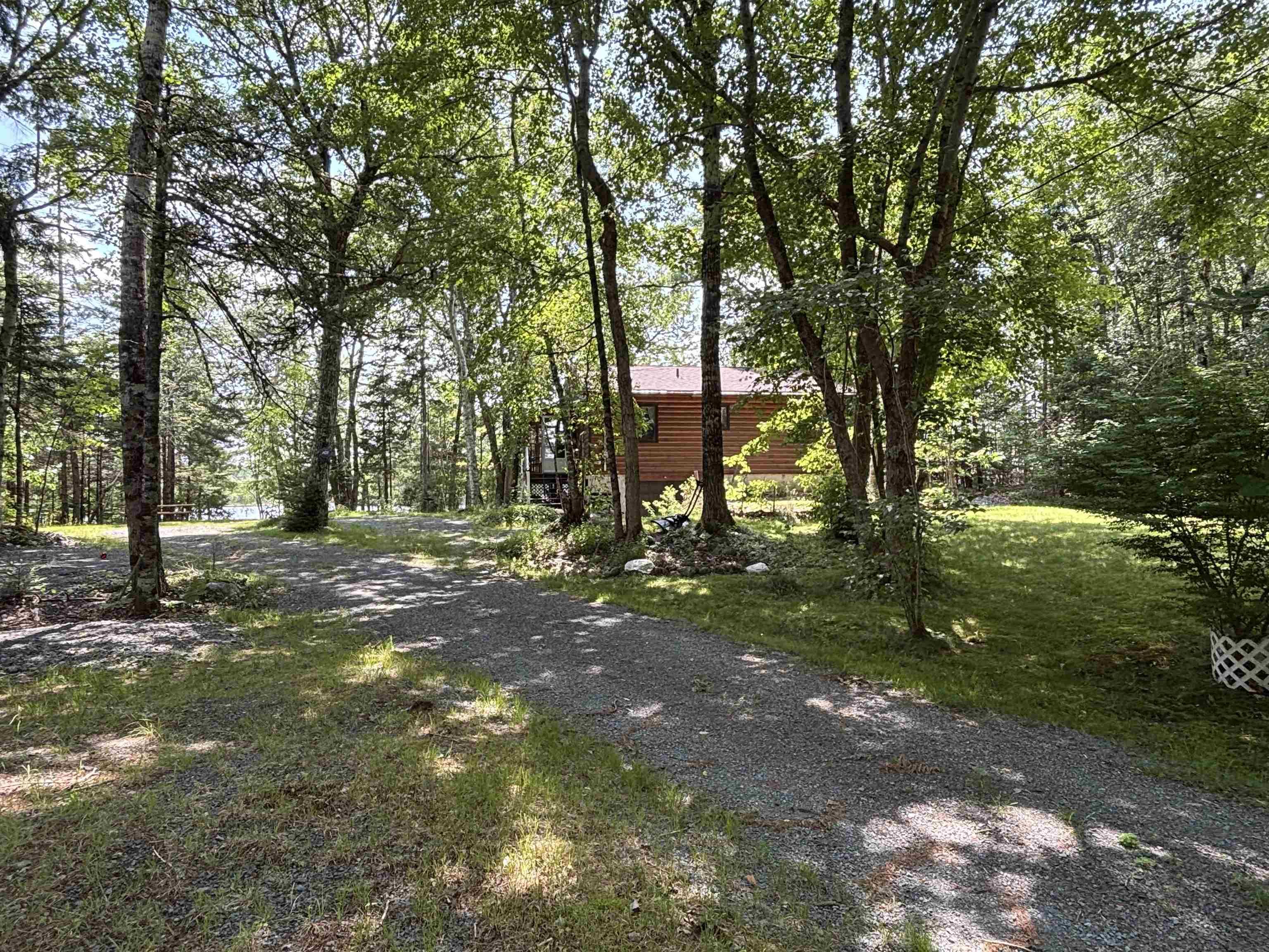 $349,900.00: 222 Dean Lake Road, Westfield