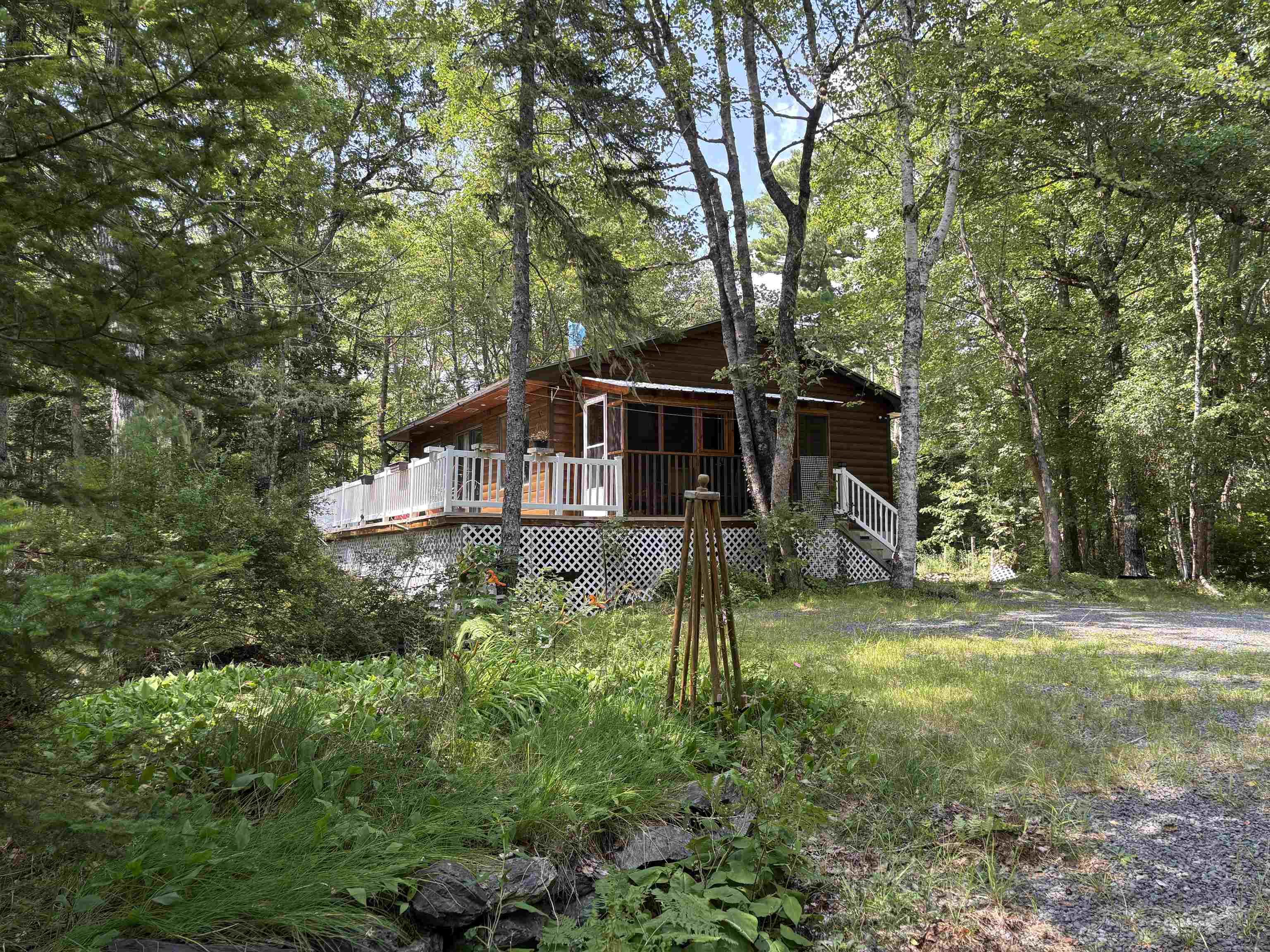 $349,900.00: 222 Dean Lake Road, Westfield