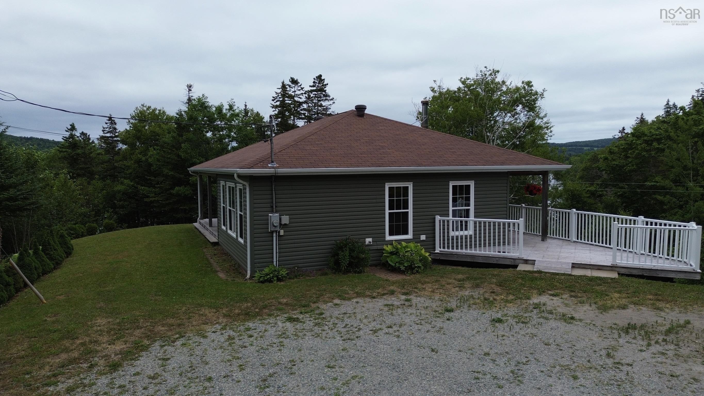 $599,000.00: 11420 Highway 19, Mabou