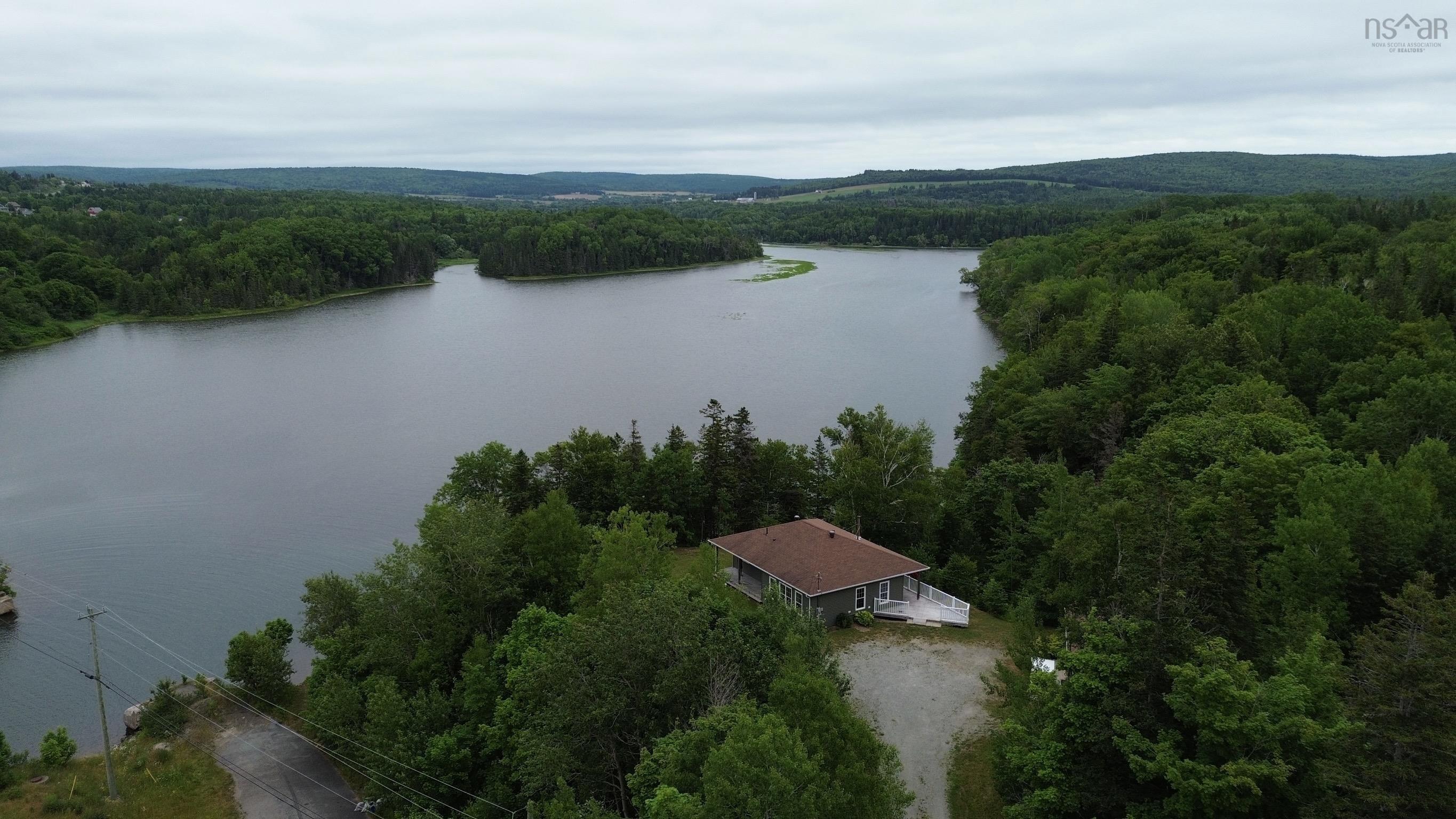 $599,000.00: 11420 Highway 19, Mabou