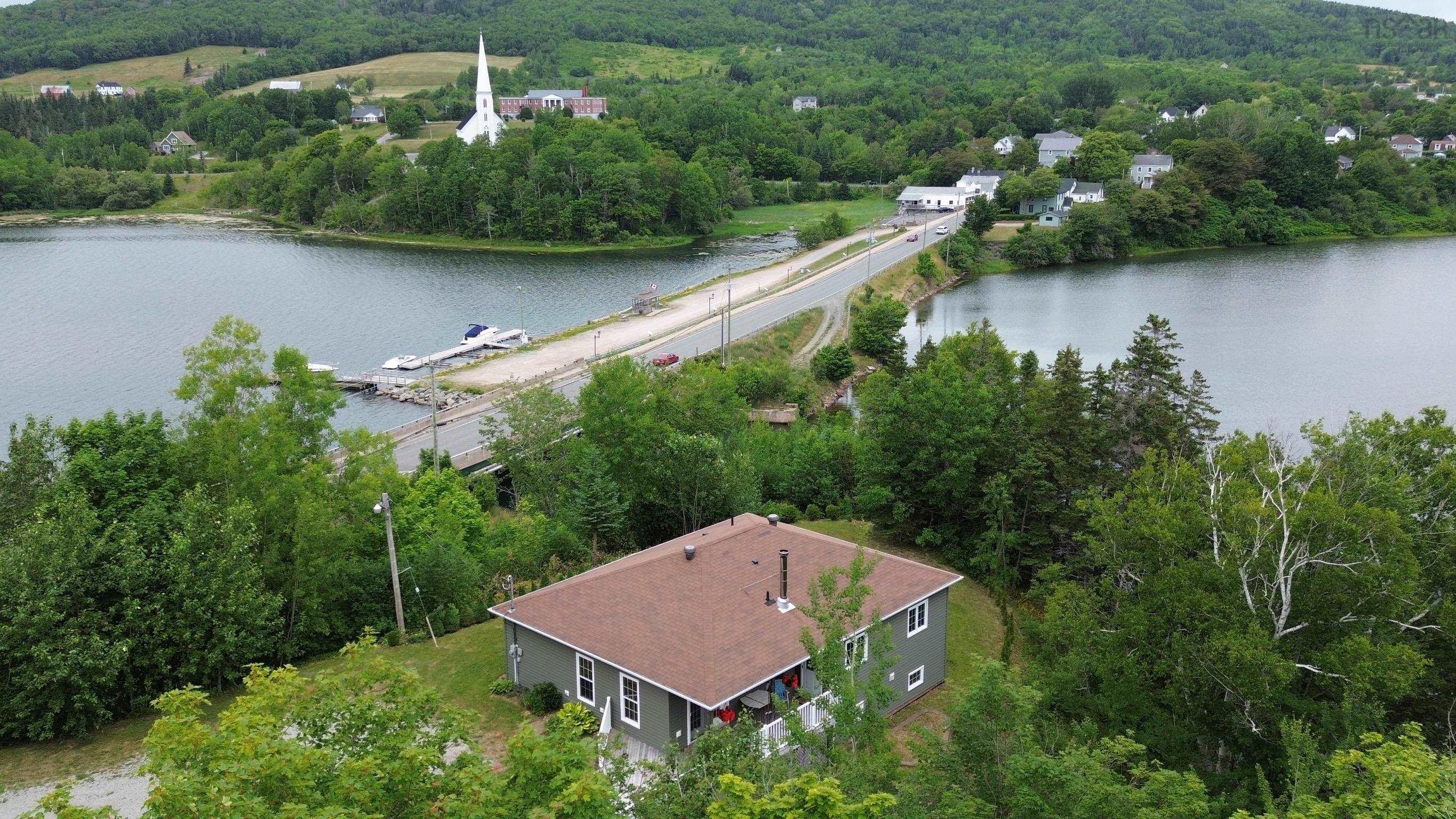 $599,000.00: 11420 Highway 19, Mabou
