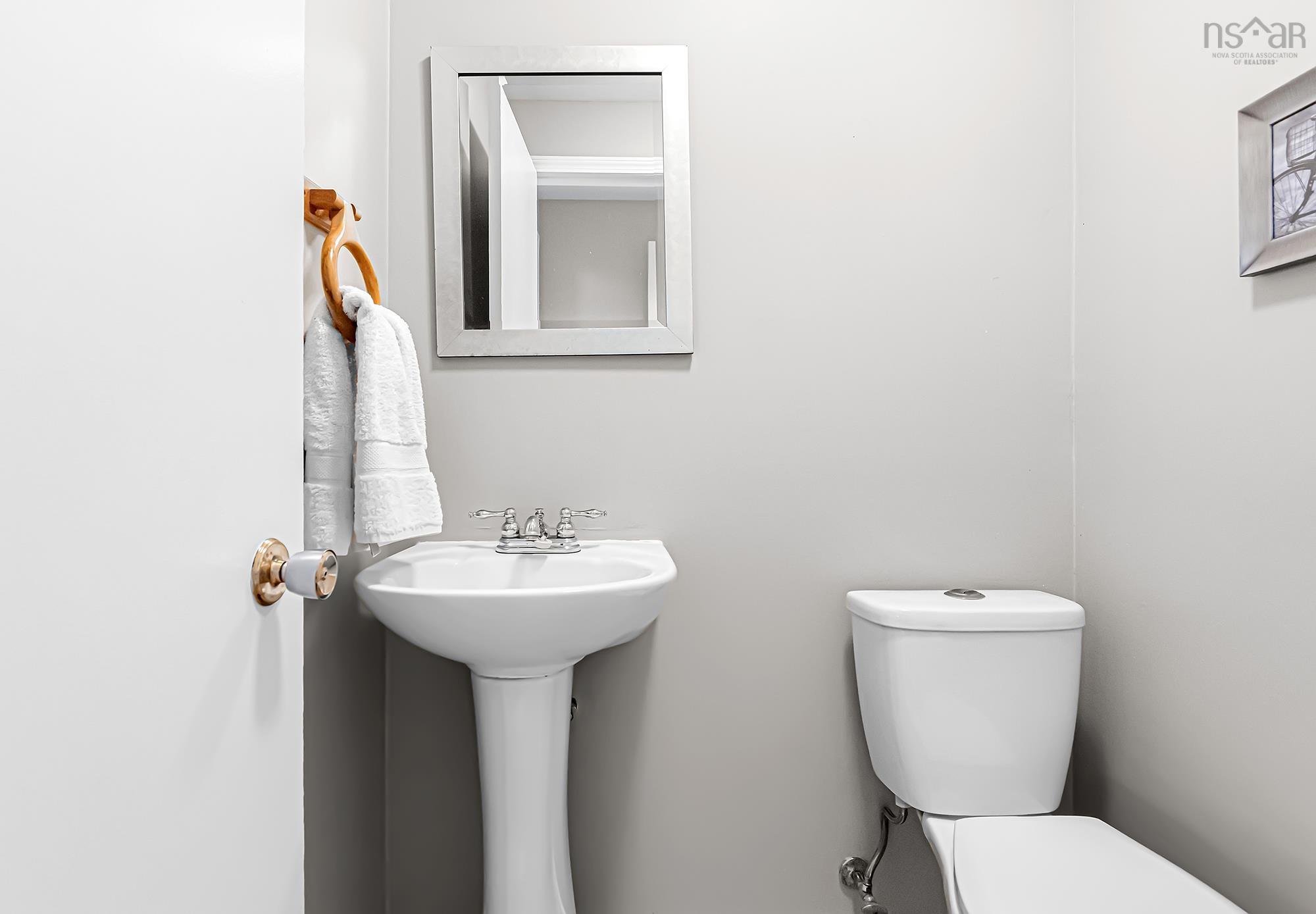 $589,900.00: 68 Hannebury Drive, Dartmouth