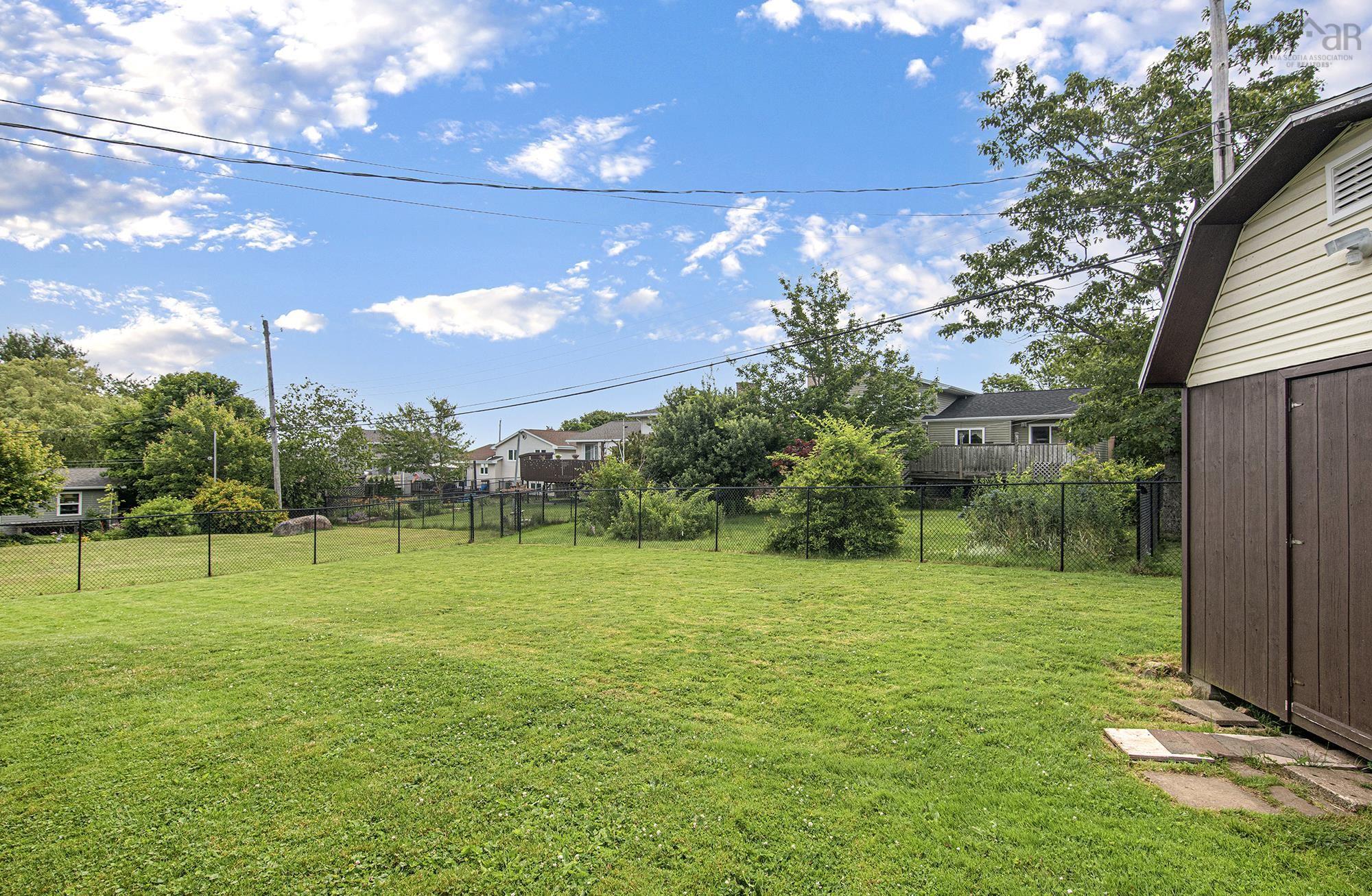 $589,900.00: 68 Hannebury Drive, Dartmouth