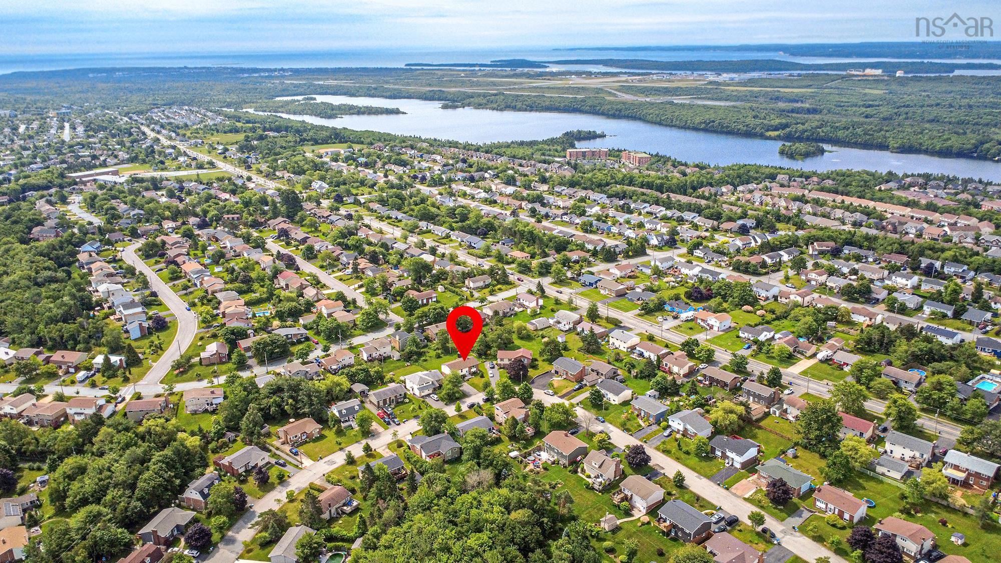 $589,900.00: 68 Hannebury Drive, Dartmouth