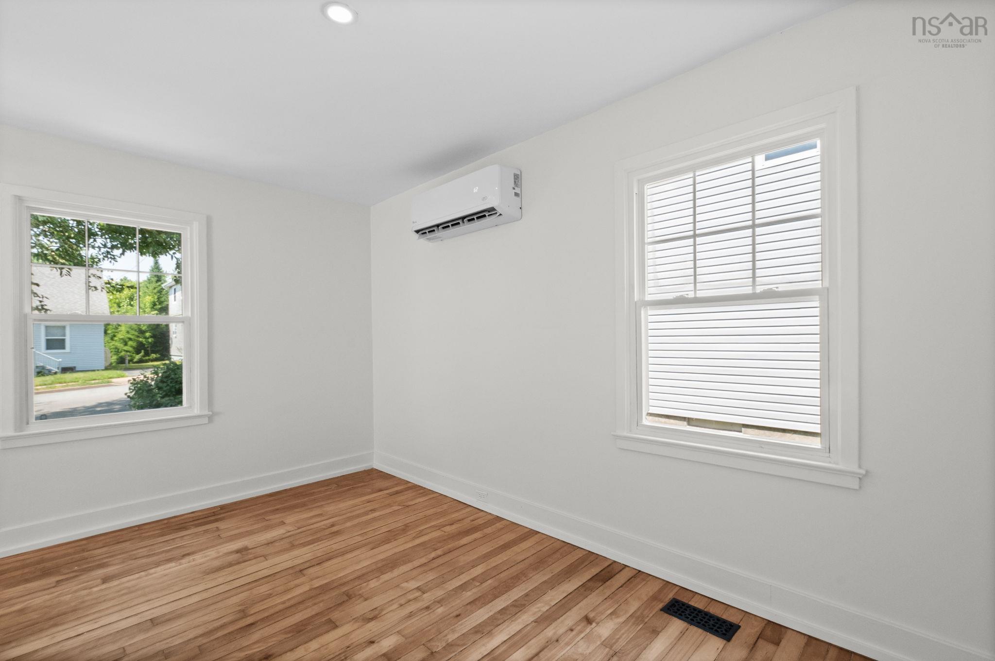 54 Symonds Street, Dartmouth, NS (MLS 202517962)