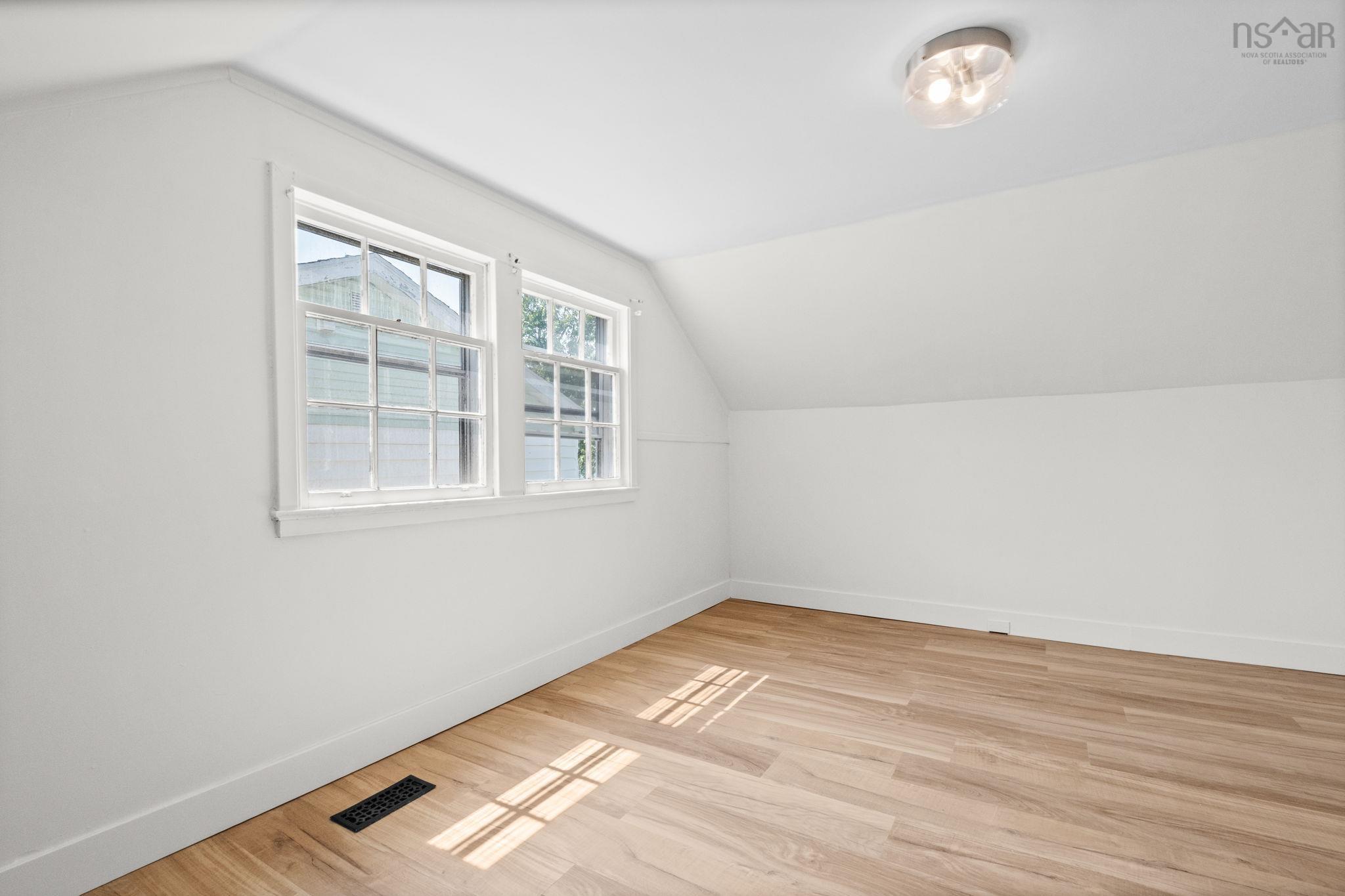 54 Symonds Street, Dartmouth, NS (MLS 202517962)