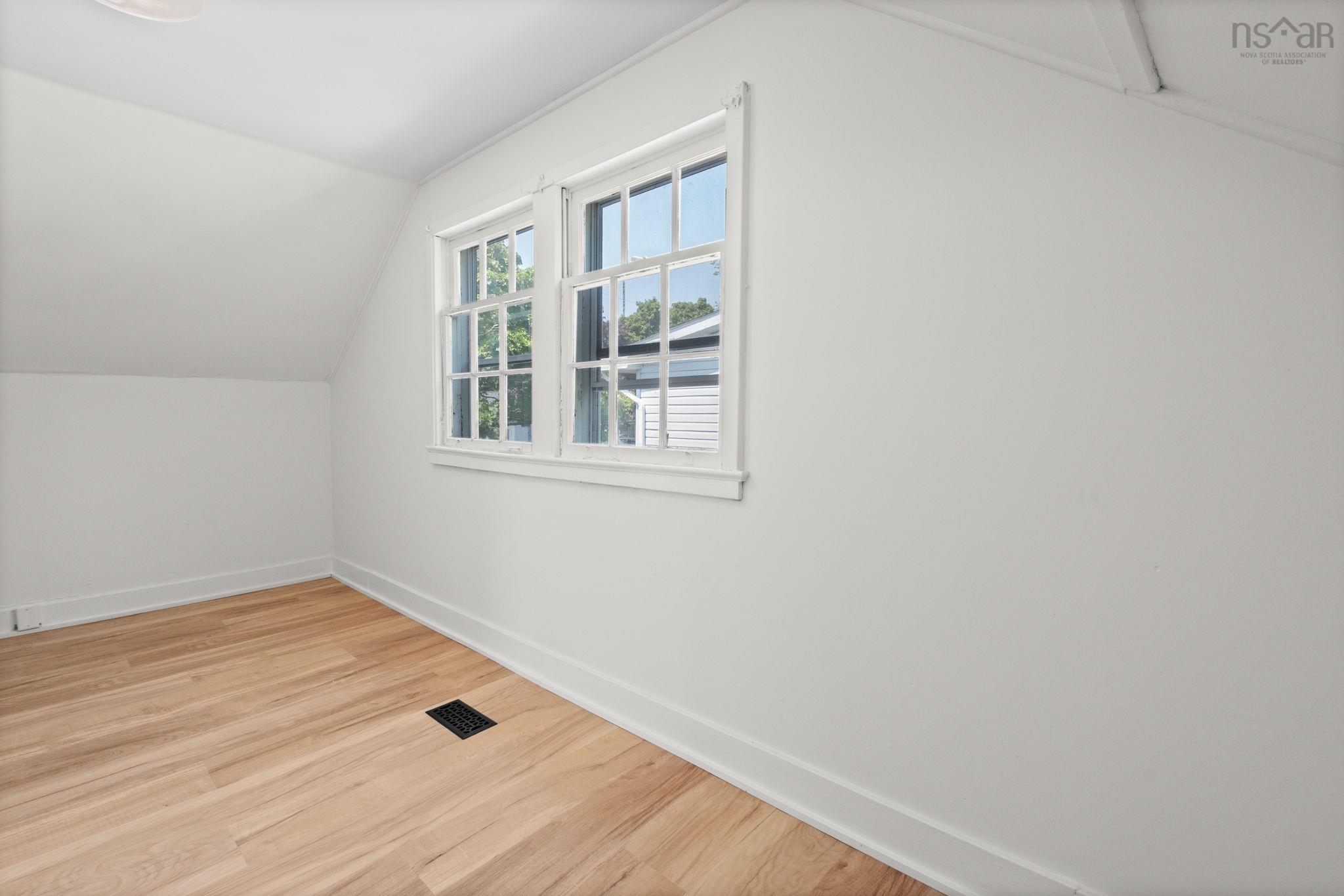 54 Symonds Street, Dartmouth, NS (MLS 202517962)