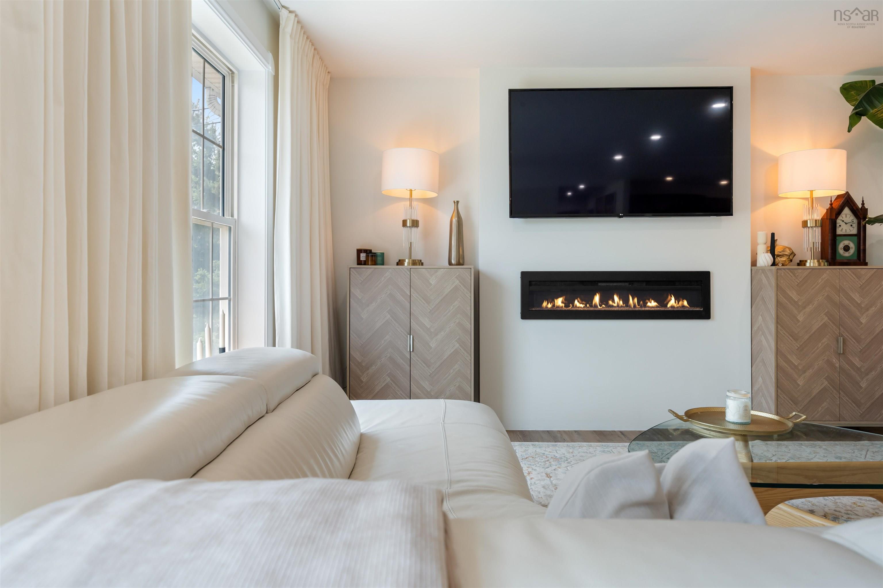 $569,000.00: 157 Meadowland Avenue, Valley