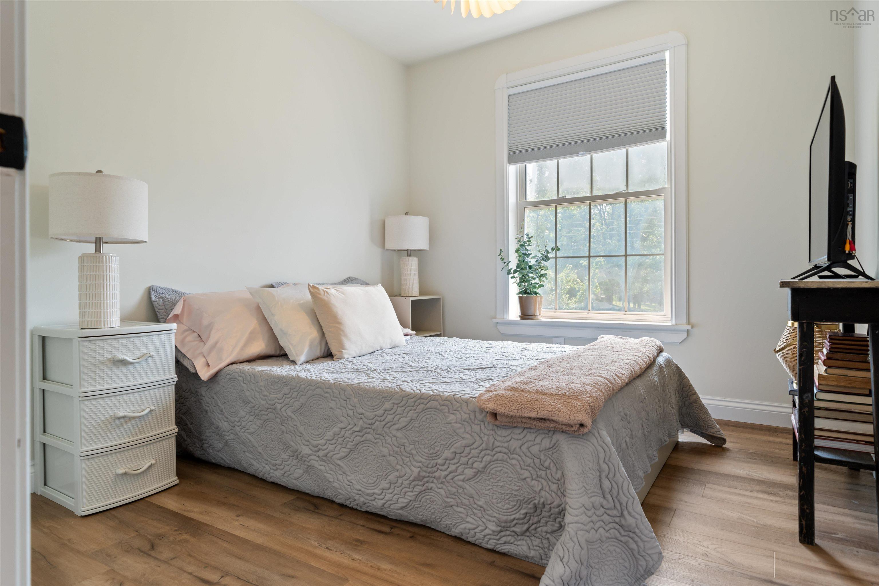 $569,000.00: 157 Meadowland Avenue, Valley