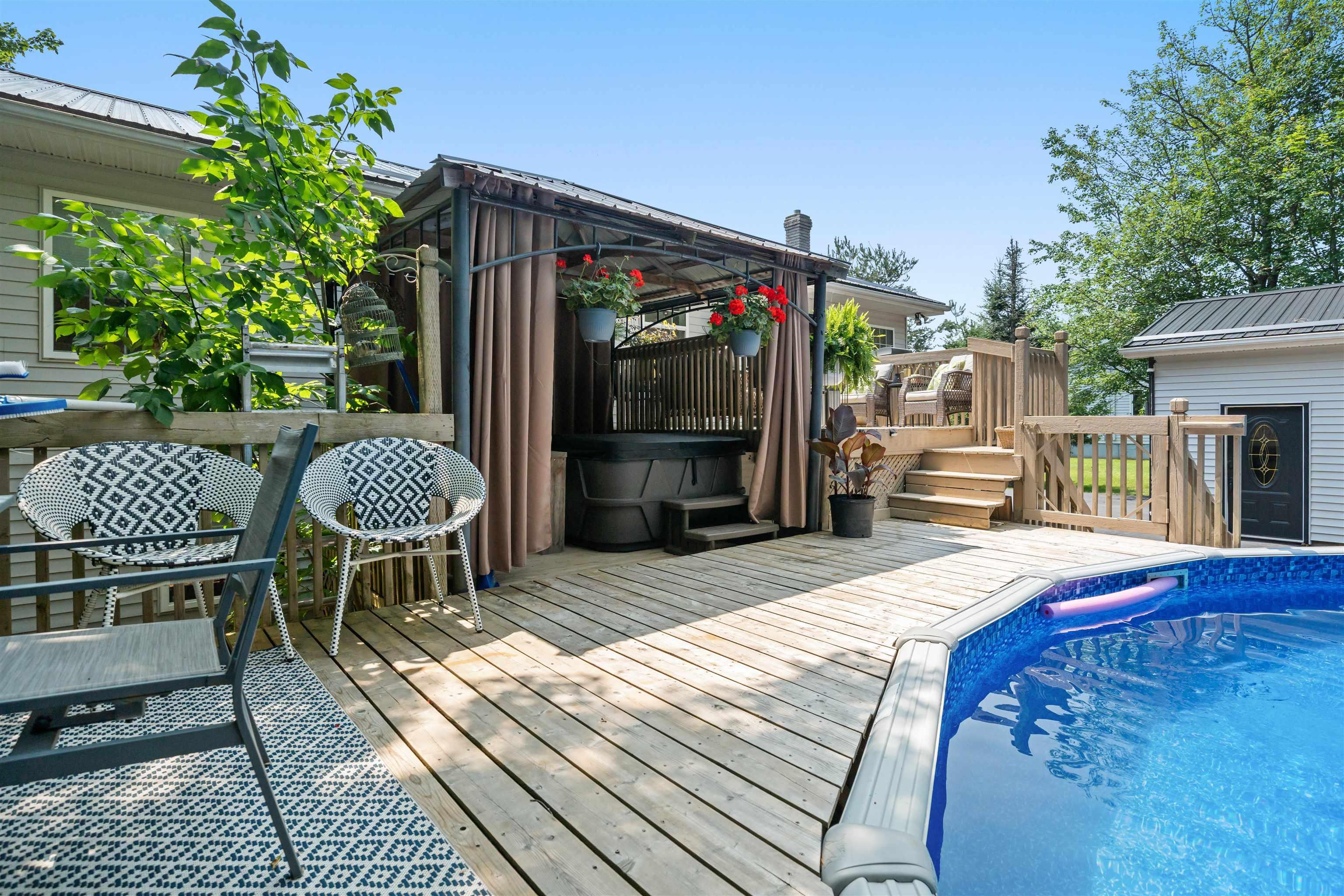 $569,000.00: 157 Meadowland Avenue, Valley