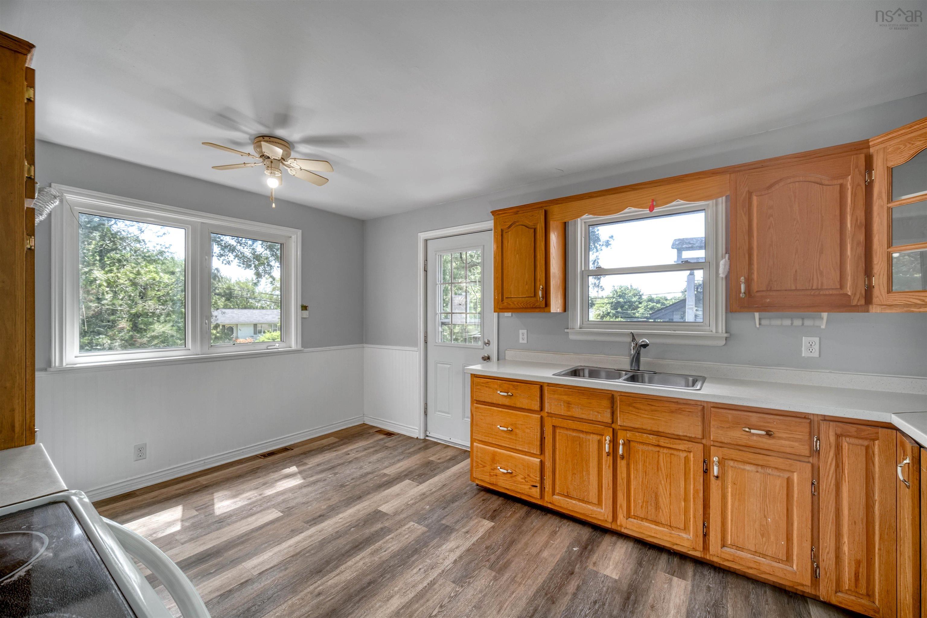 A & B 34 Raymond Drive, Lower Sackville, NS (MLS 202517968)