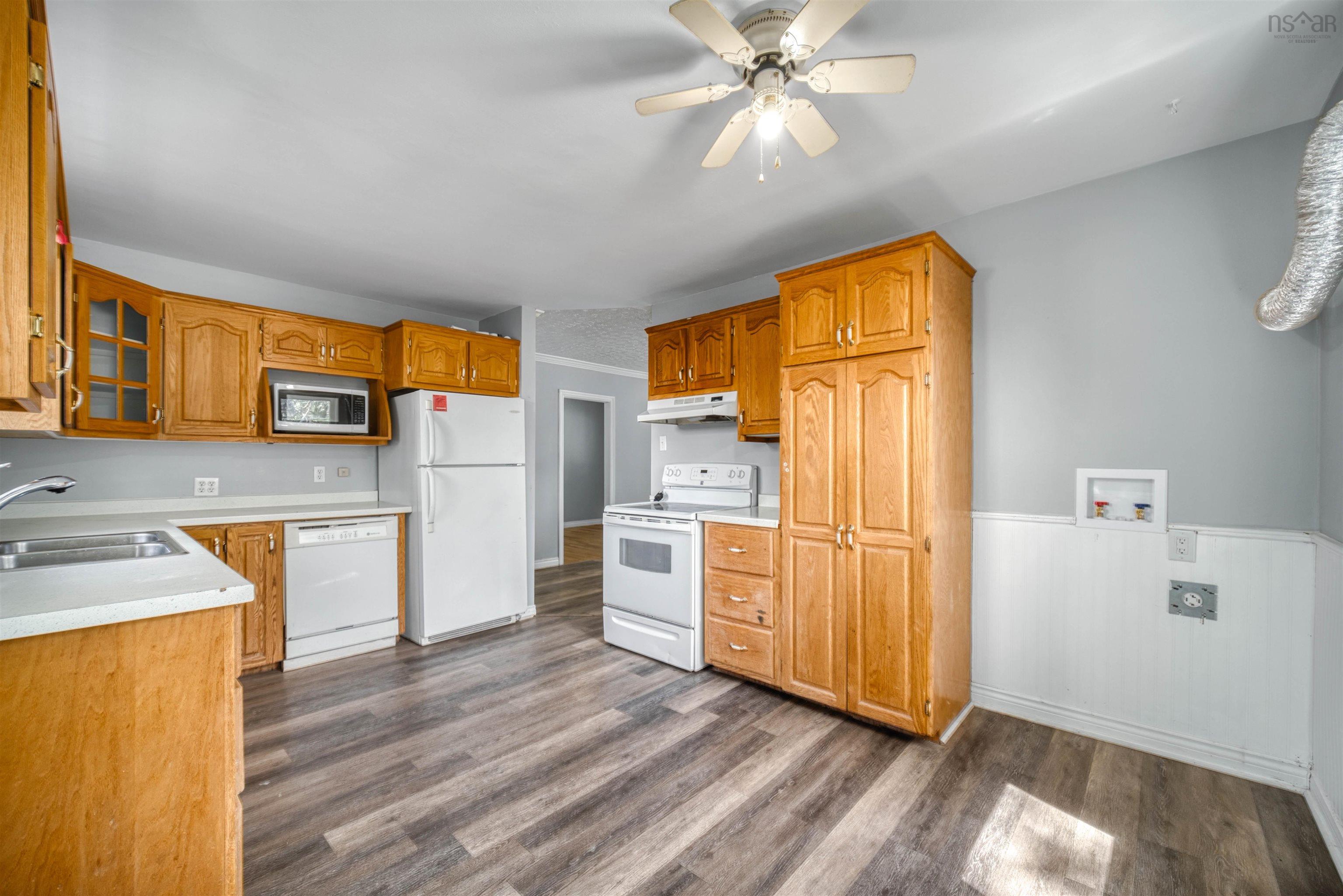 A & B 34 Raymond Drive, Lower Sackville, NS (MLS 202517968)