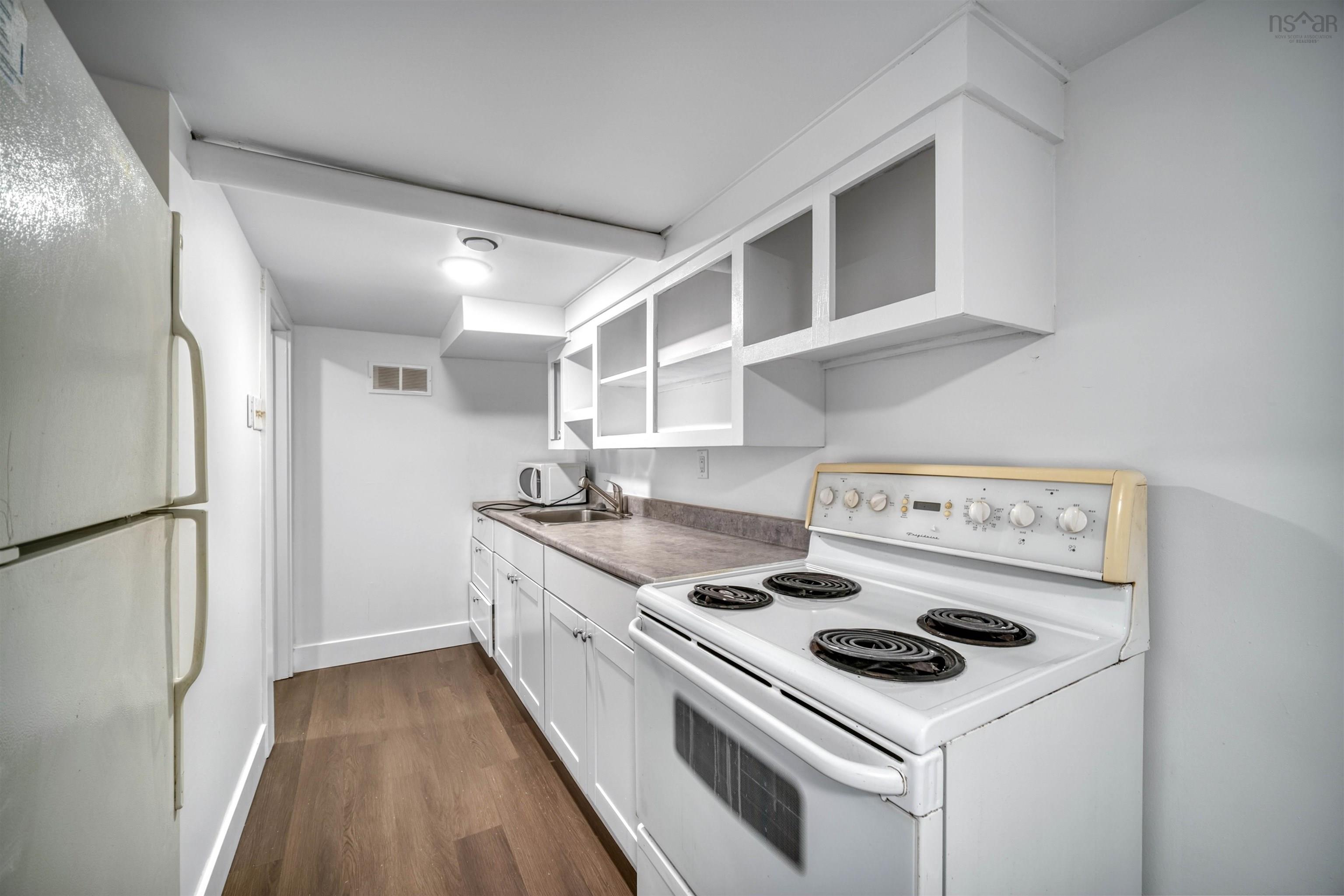 A & B 34 Raymond Drive, Lower Sackville, NS (MLS 202517968)