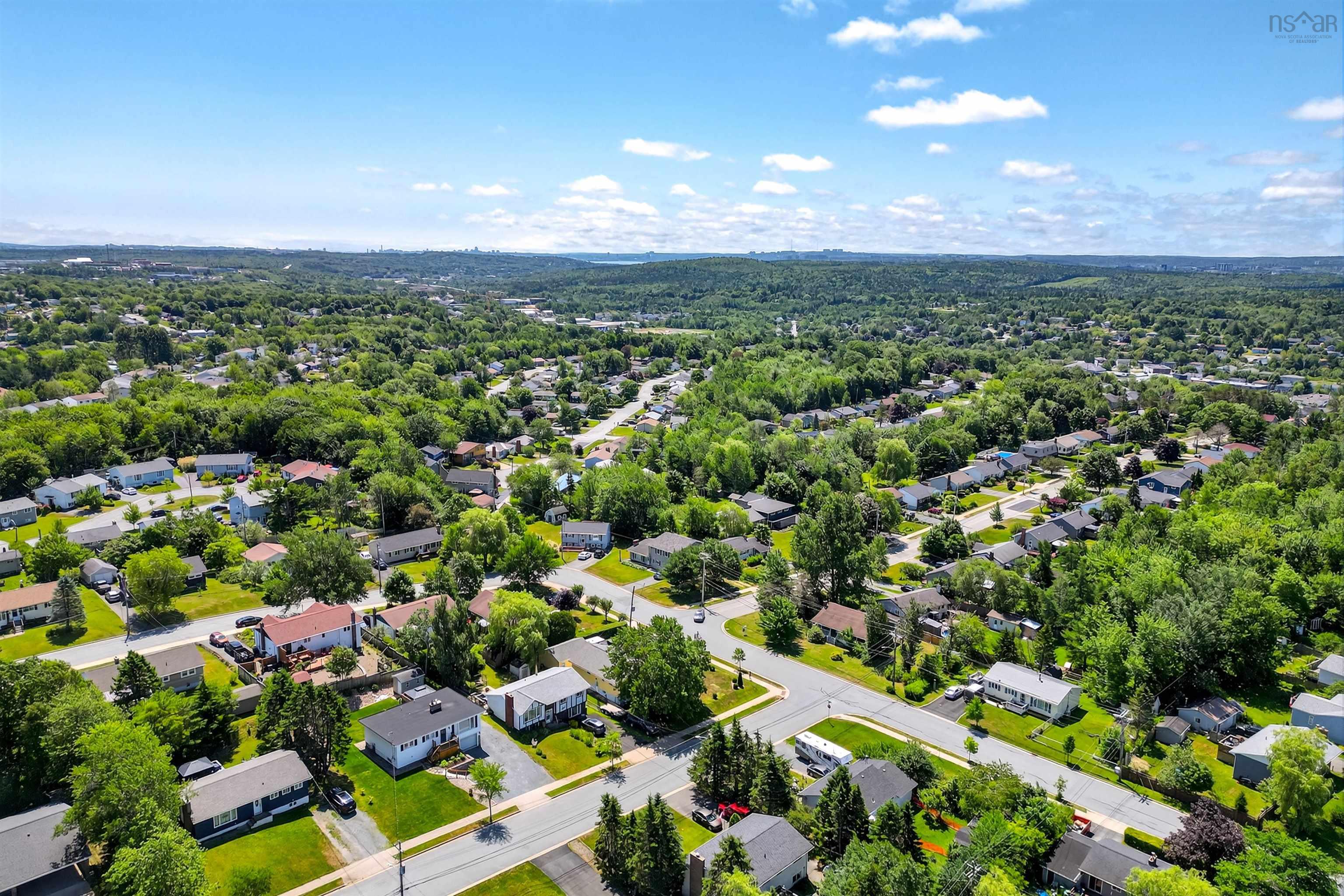 A & B 34 Raymond Drive, Lower Sackville, NS (MLS 202517968)