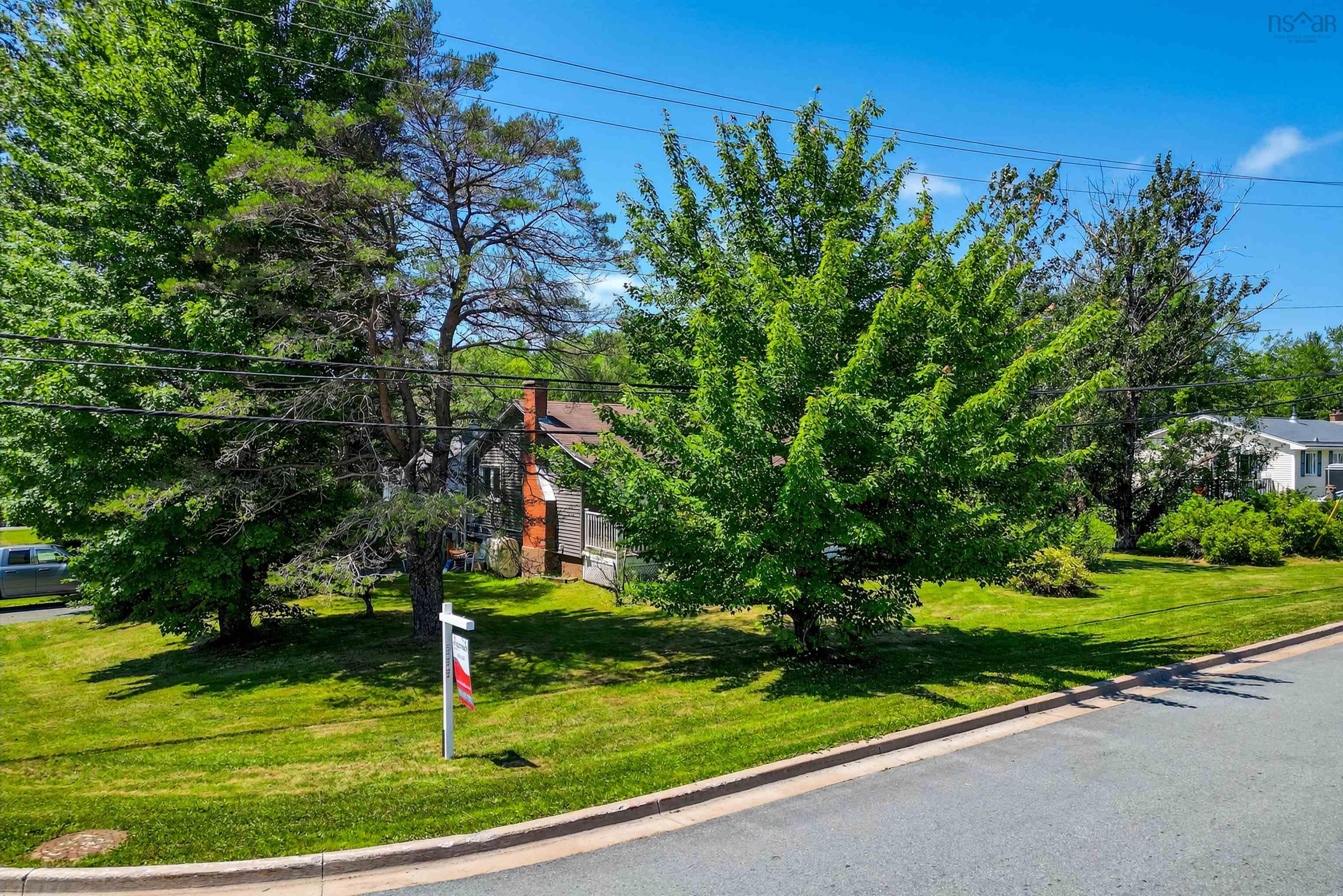 A & B 34 Raymond Drive, Lower Sackville, NS (MLS 202517968)