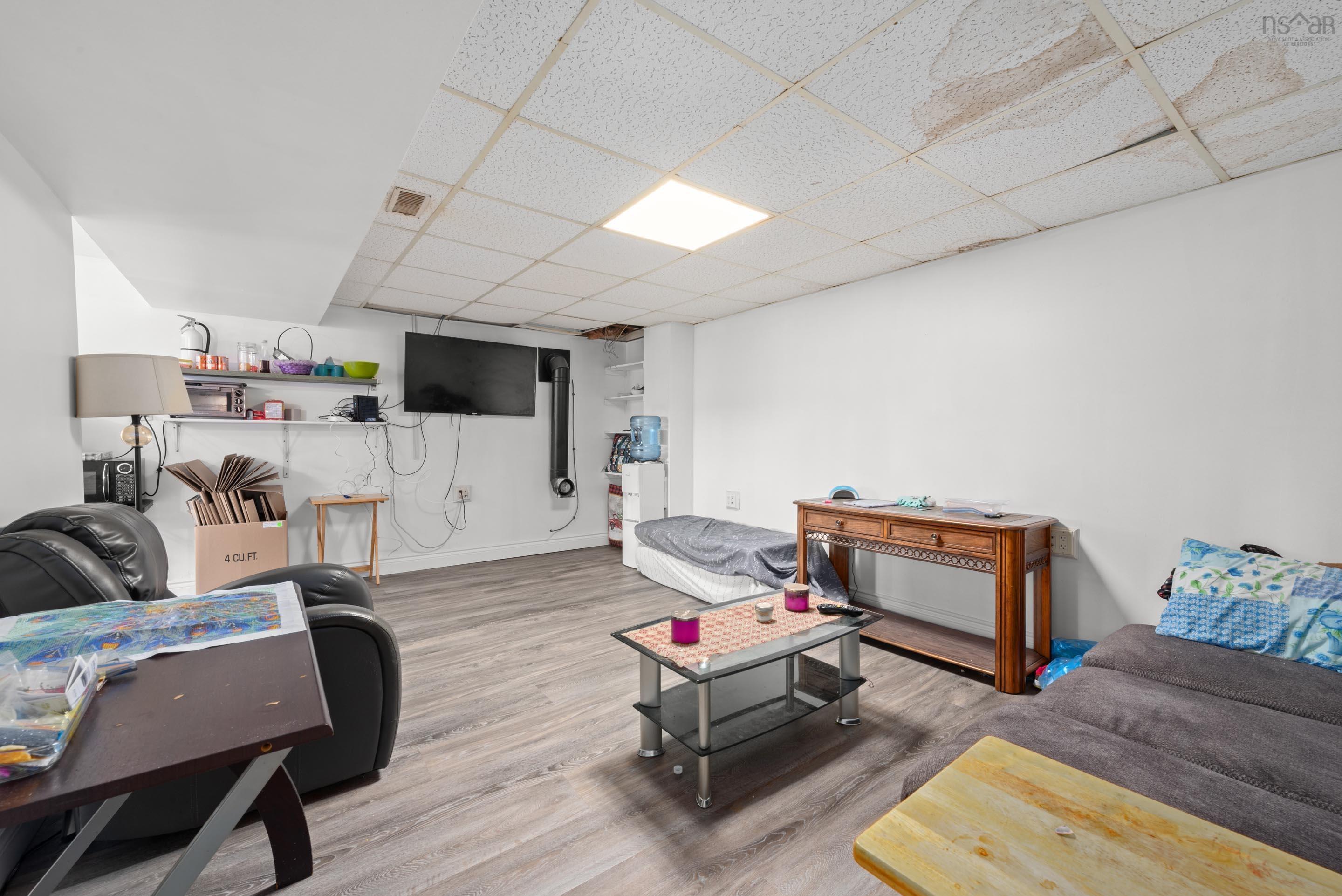 $399,900.00: 172 Candy Mountain Road, Mineville