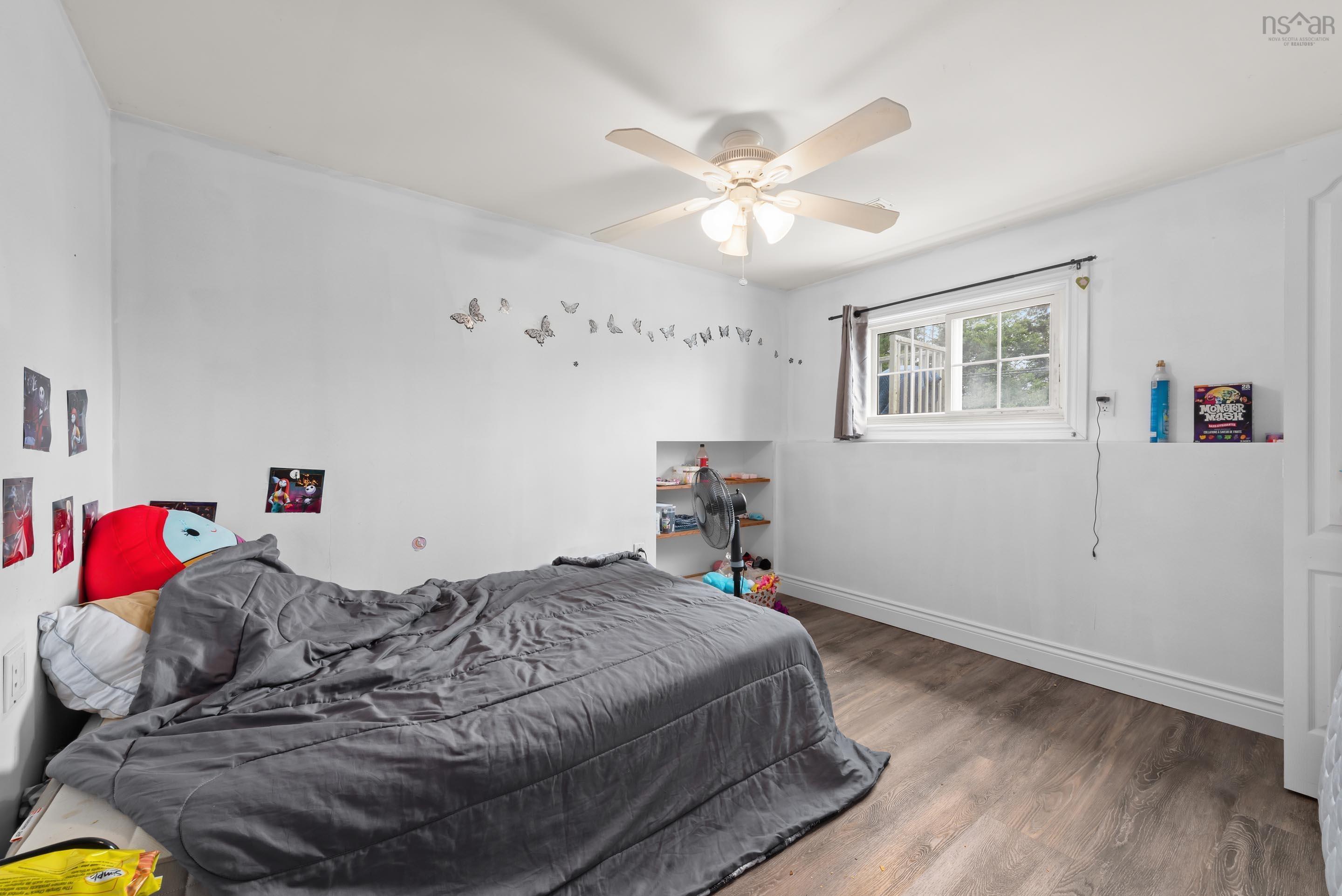 $399,900.00: 172 Candy Mountain Road, Mineville