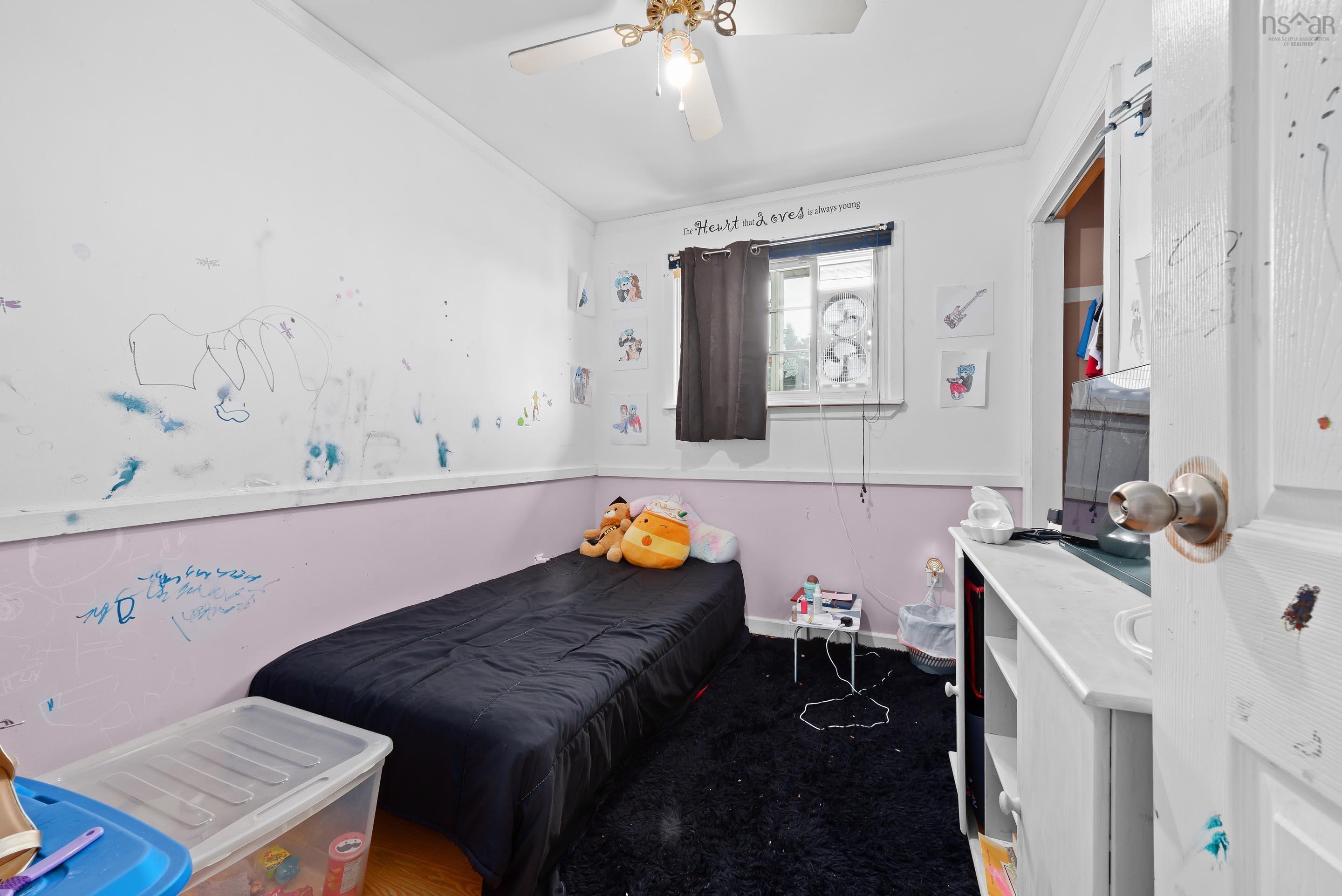 $399,900.00: 172 Candy Mountain Road, Mineville