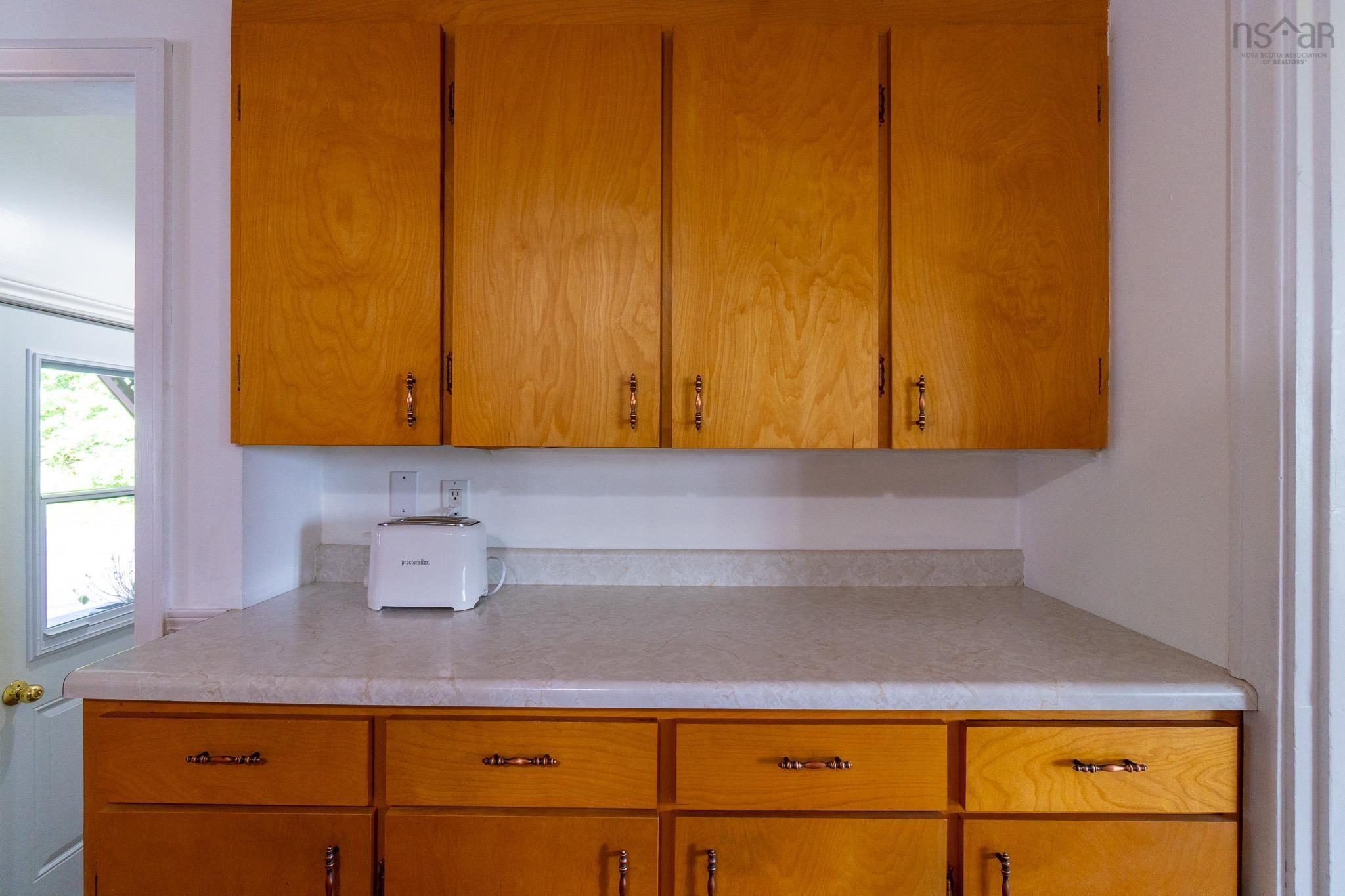 $422,000.00: 21 Maple Avenue, Hantsport