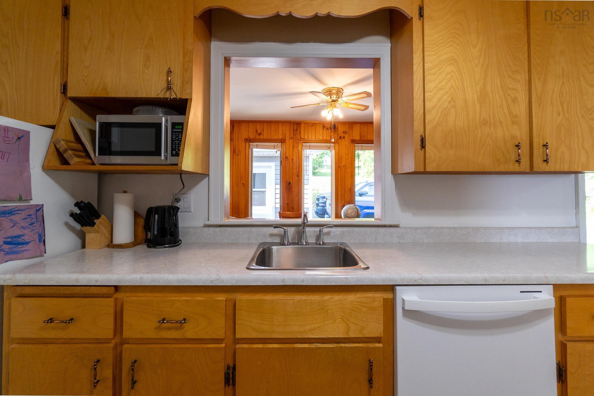 $422,000.00: 21 Maple Avenue, Hantsport