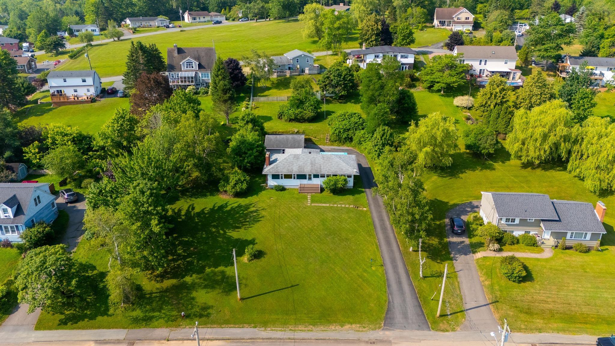 $422,000.00: 21 Maple Avenue, Hantsport