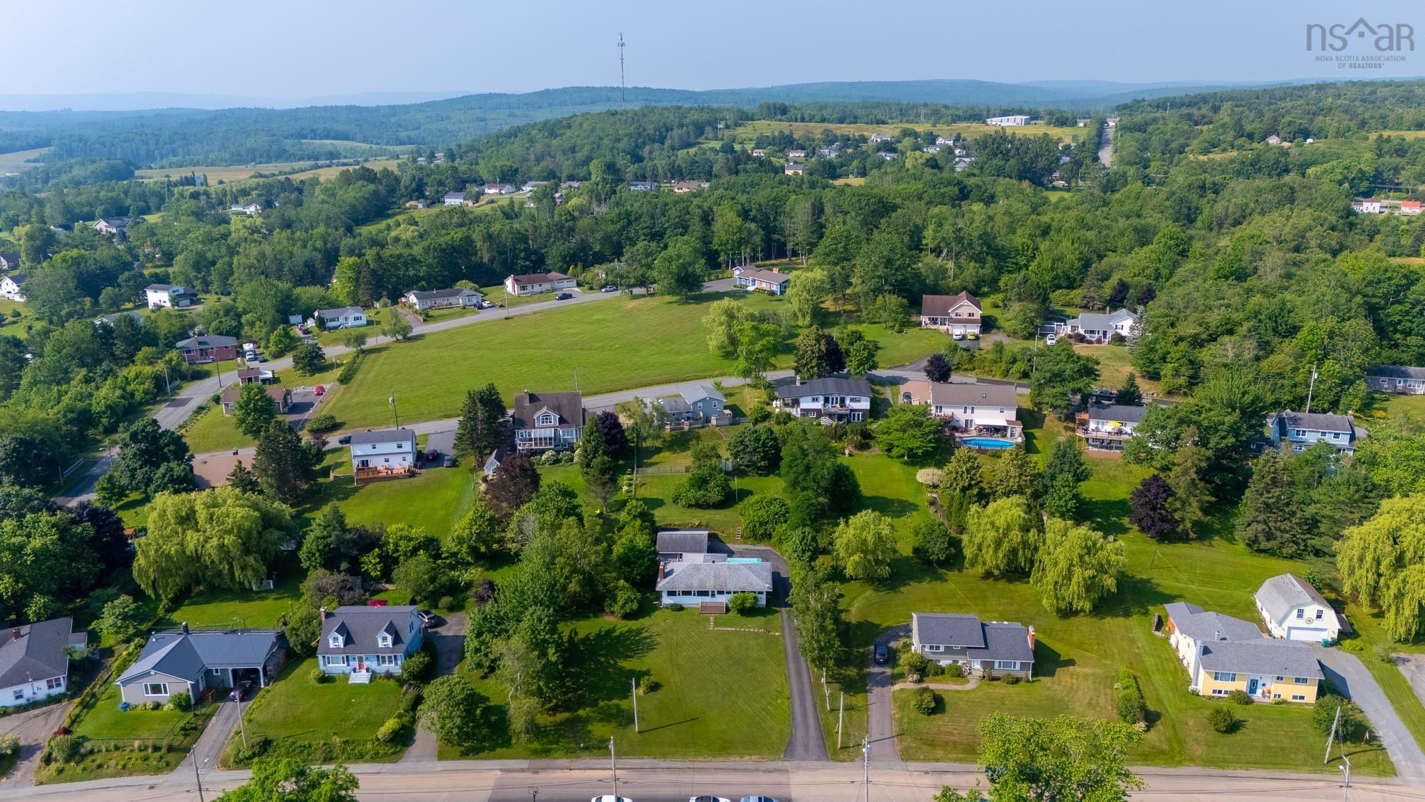 $422,000.00: 21 Maple Avenue, Hantsport