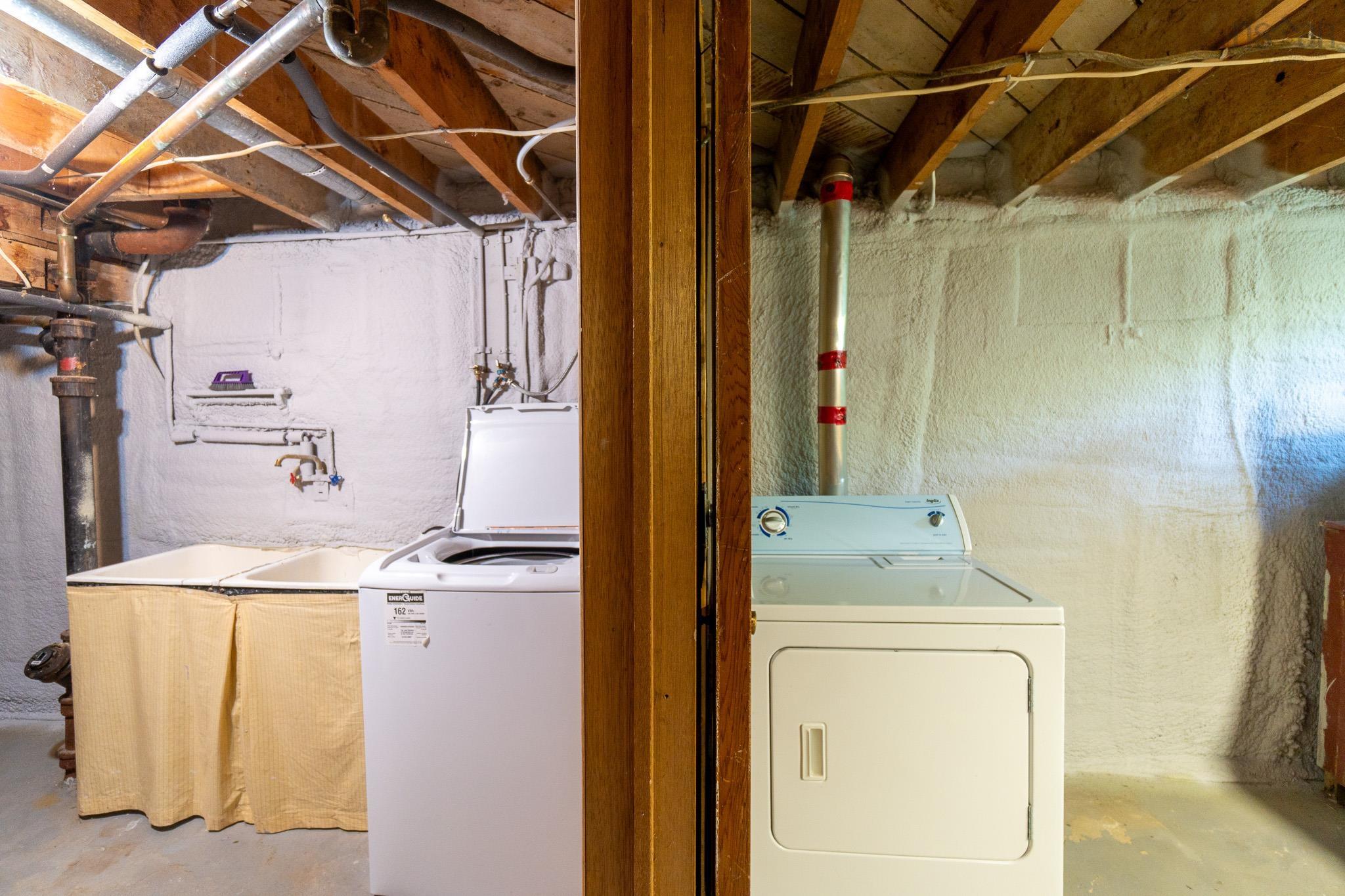 $422,000.00: 21 Maple Avenue, Hantsport