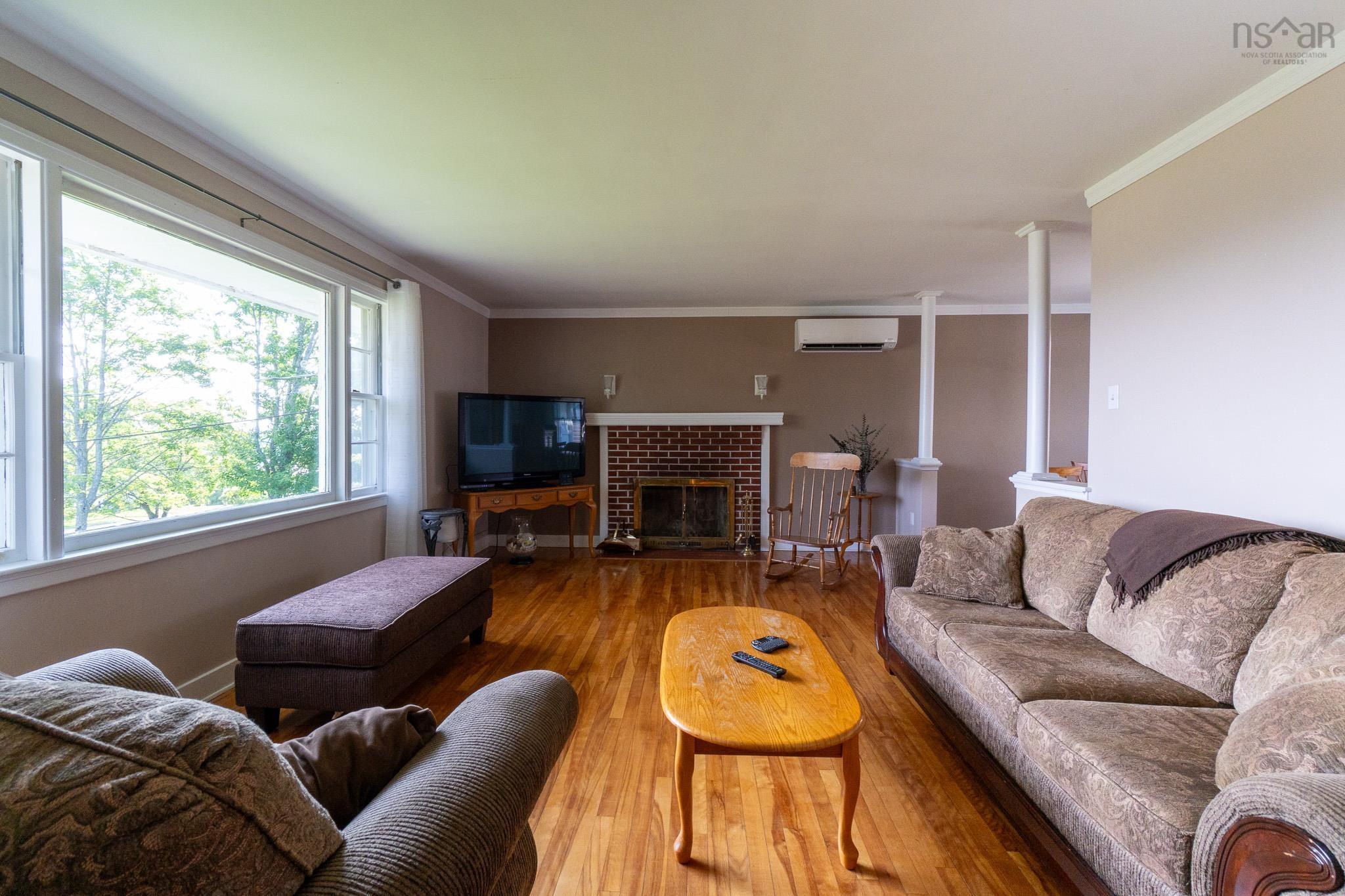 $422,000.00: 21 Maple Avenue, Hantsport