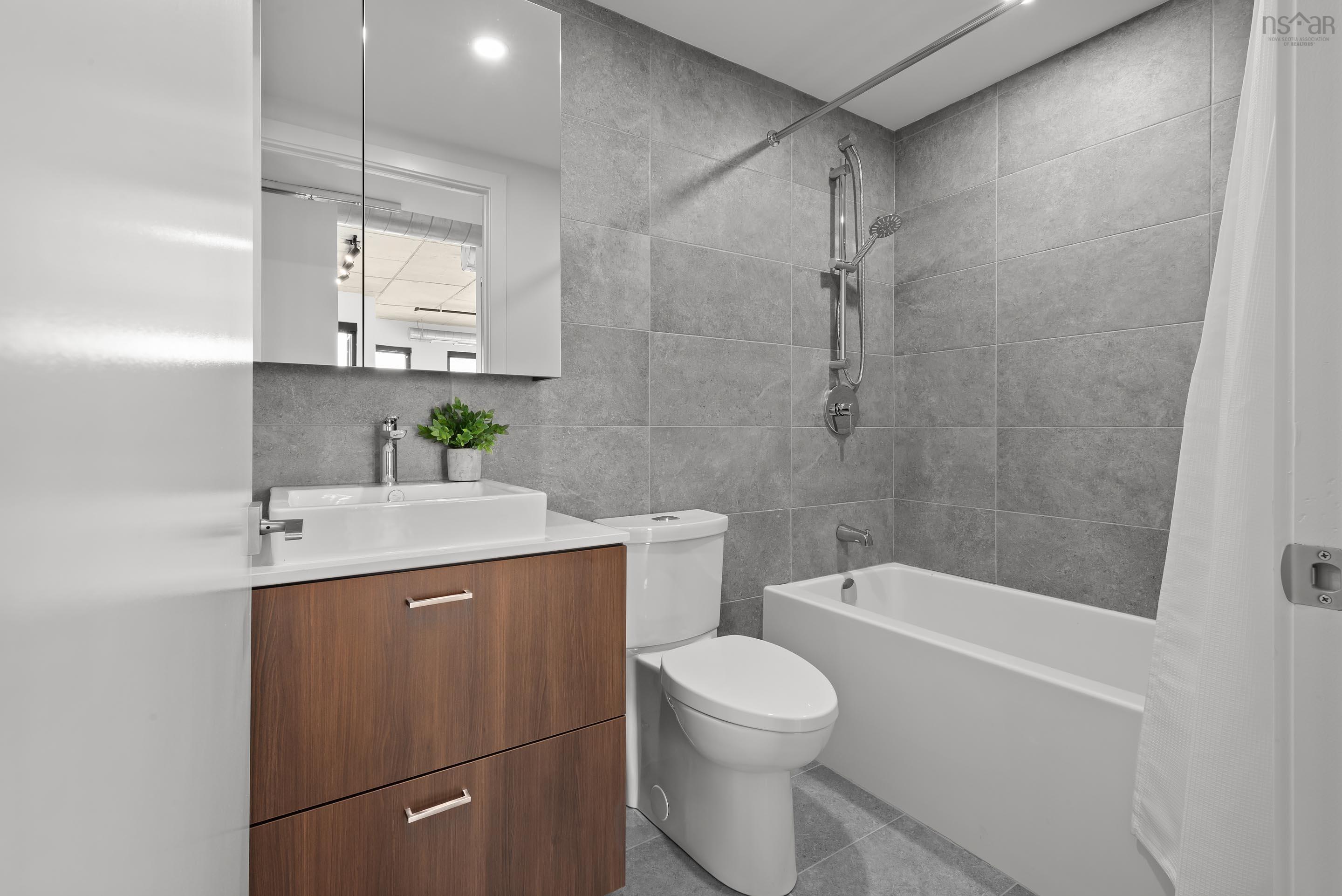 704 5511 Bilby St, Halifax, NS (MLS 202517981)