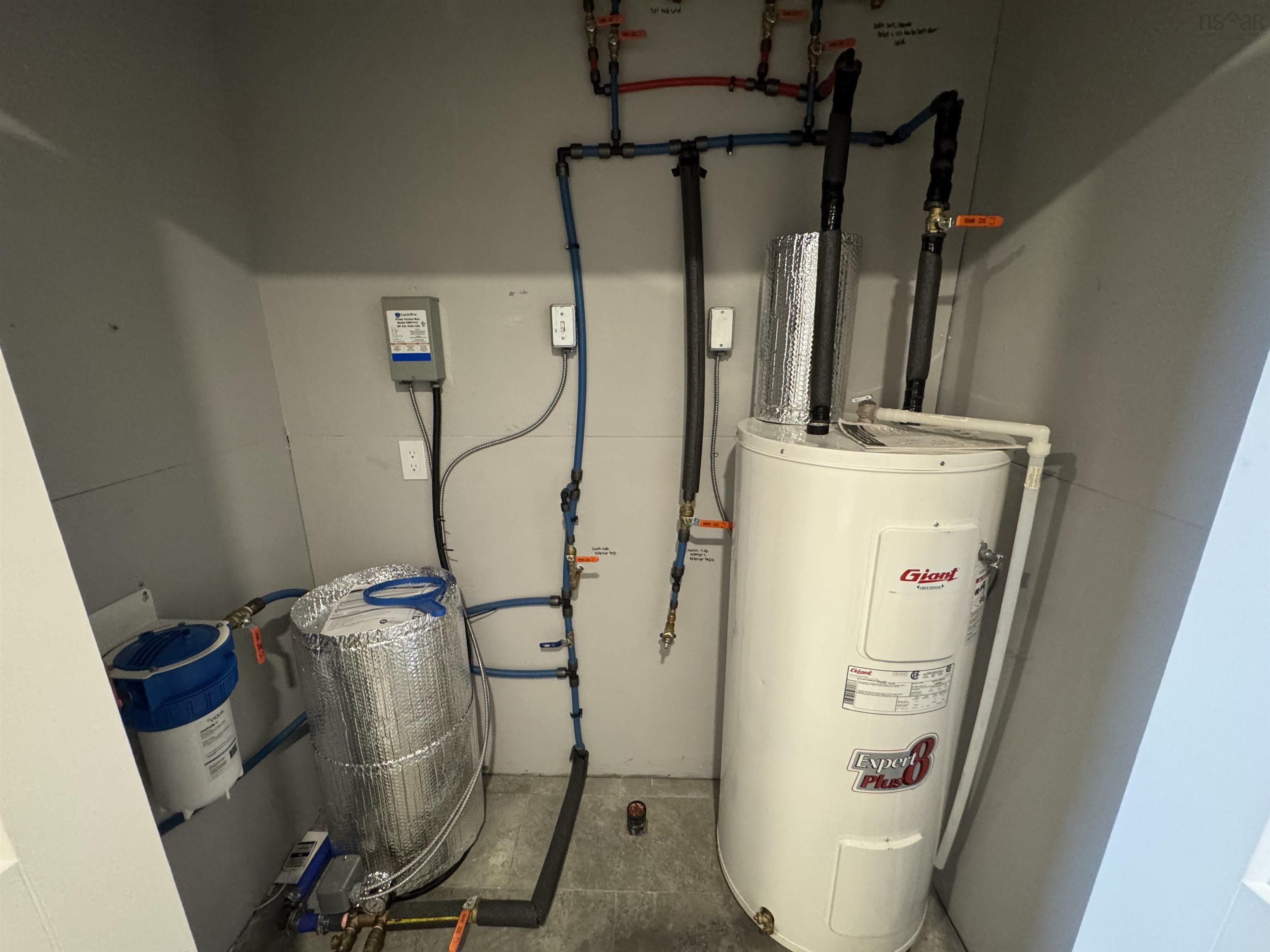 $395,000.00: 5411 Highway 325 Highway, Baker Settlement