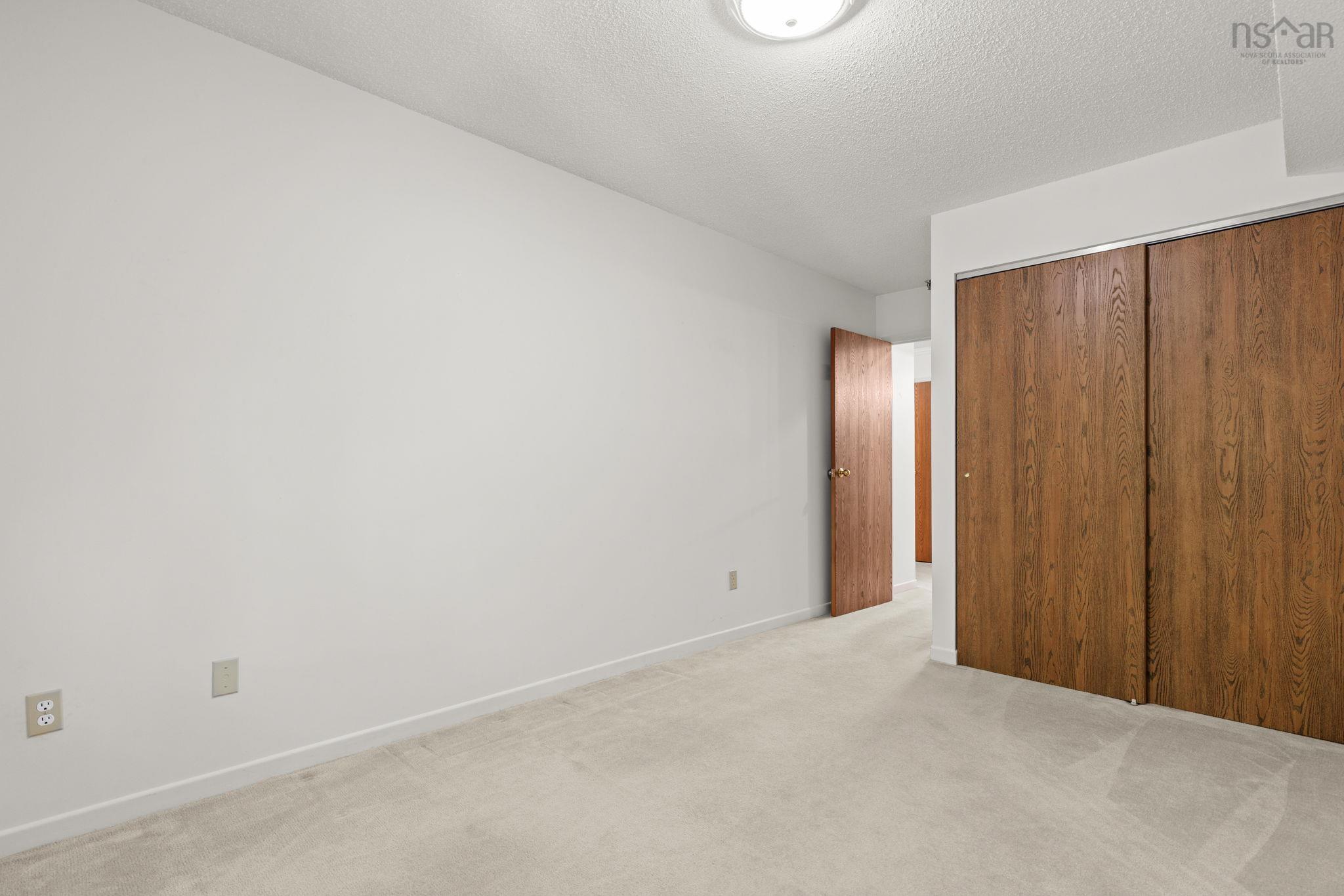 $384,900.00: 205 51 Wimbledon Road, Bedford