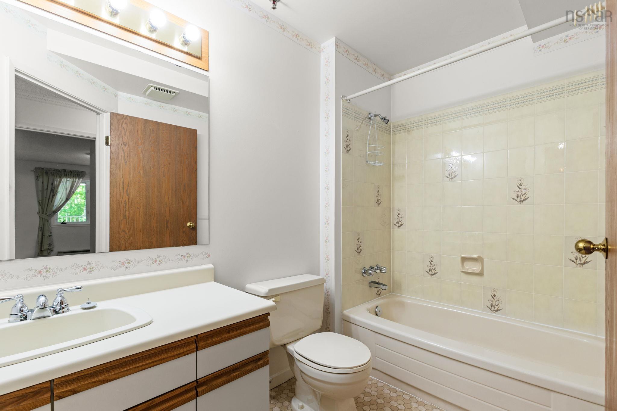 $384,900.00: 205 51 Wimbledon Road, Bedford