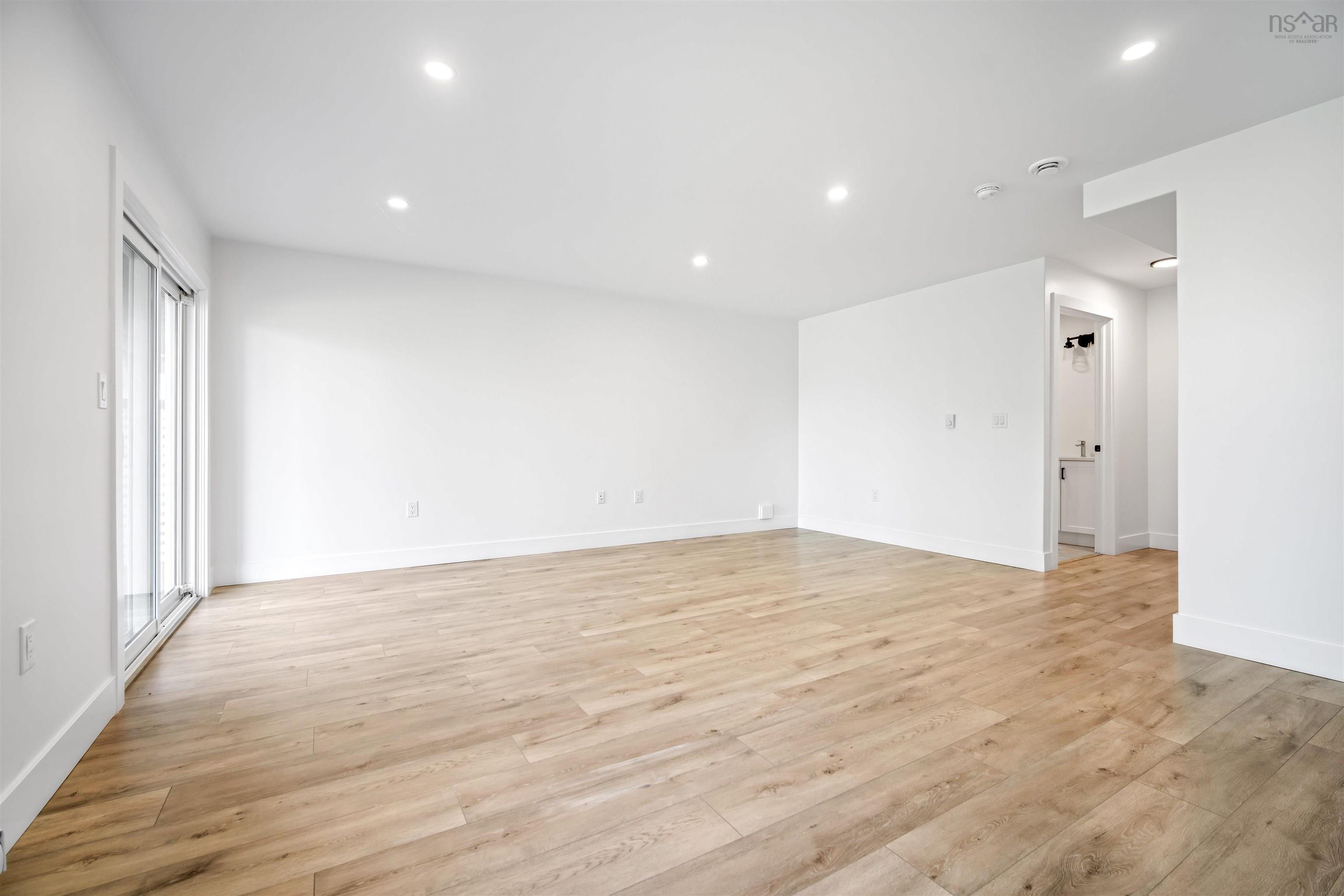 $659,900.00: 595 Cowie Hill Road, Halifax