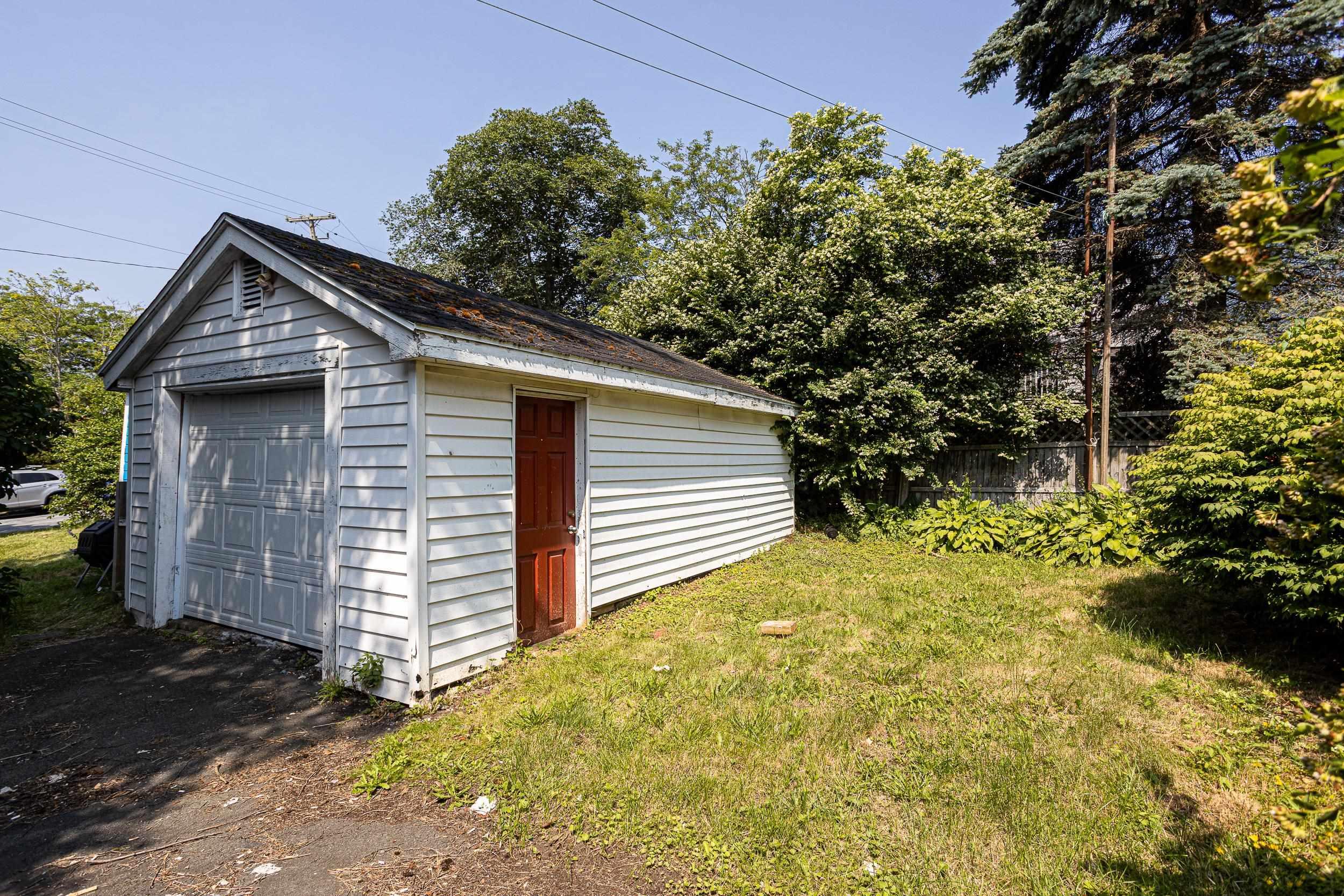 $629,900.00: 6983 Chebucto Road, Halifax