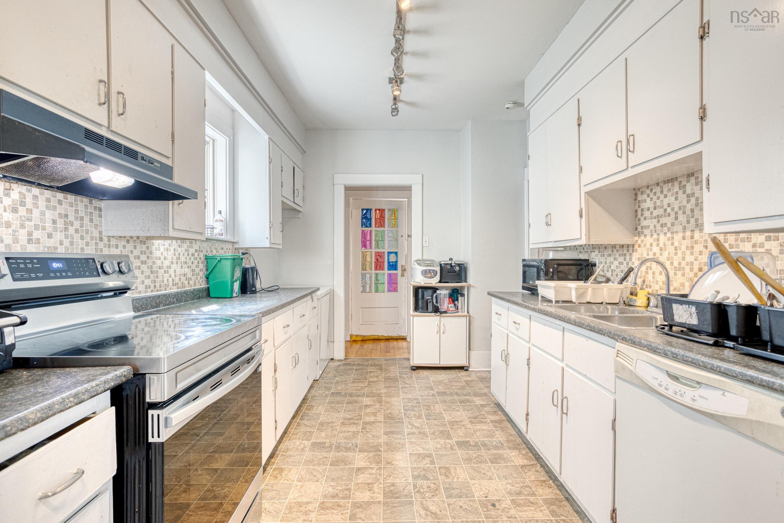 $629,900.00: 6983 Chebucto Road, Halifax