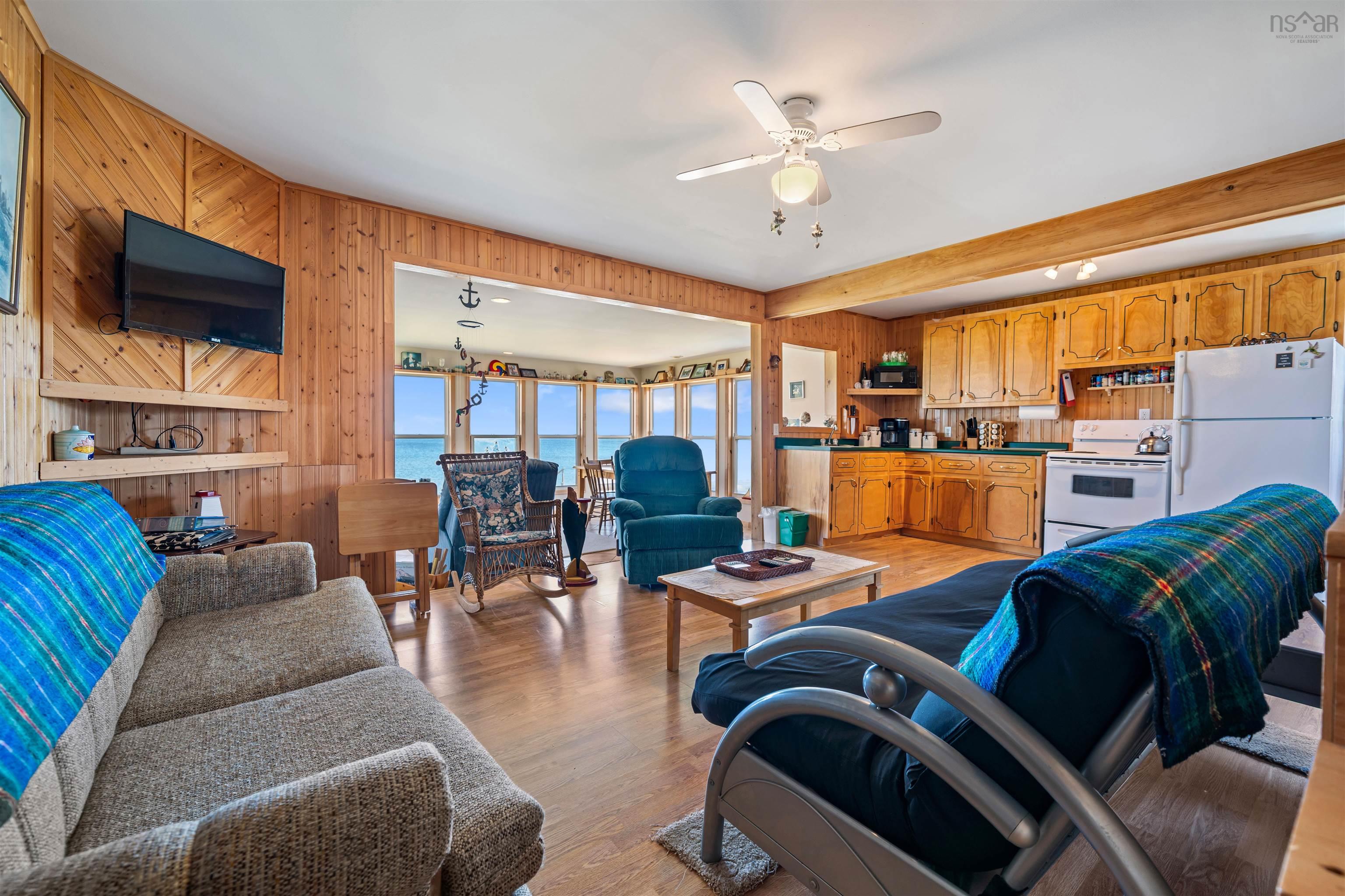 $489,000.00: 1 Wild Rose Lane, Port Howe