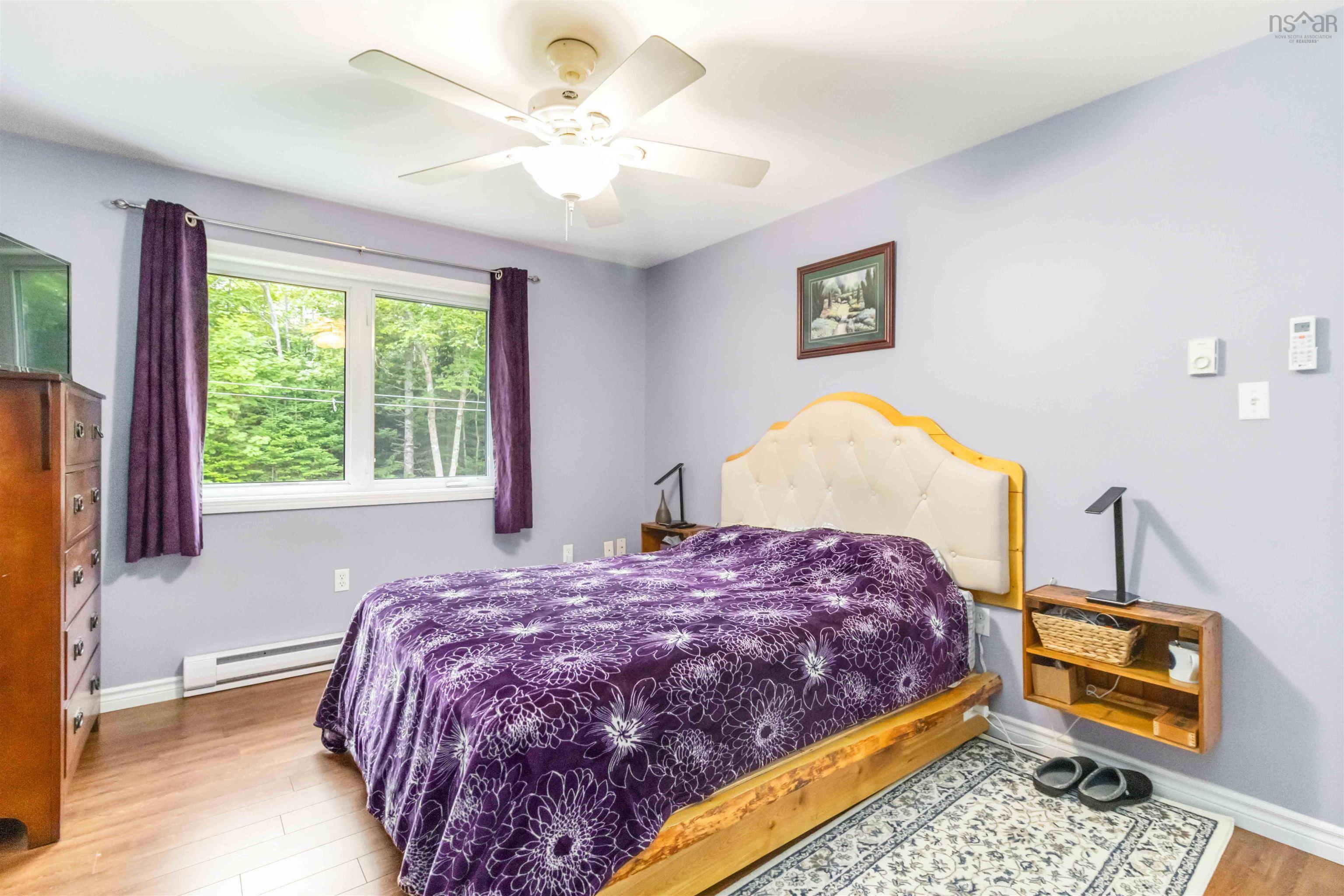 $684,900.00: 19 Mona Marie Lane, Fox Point