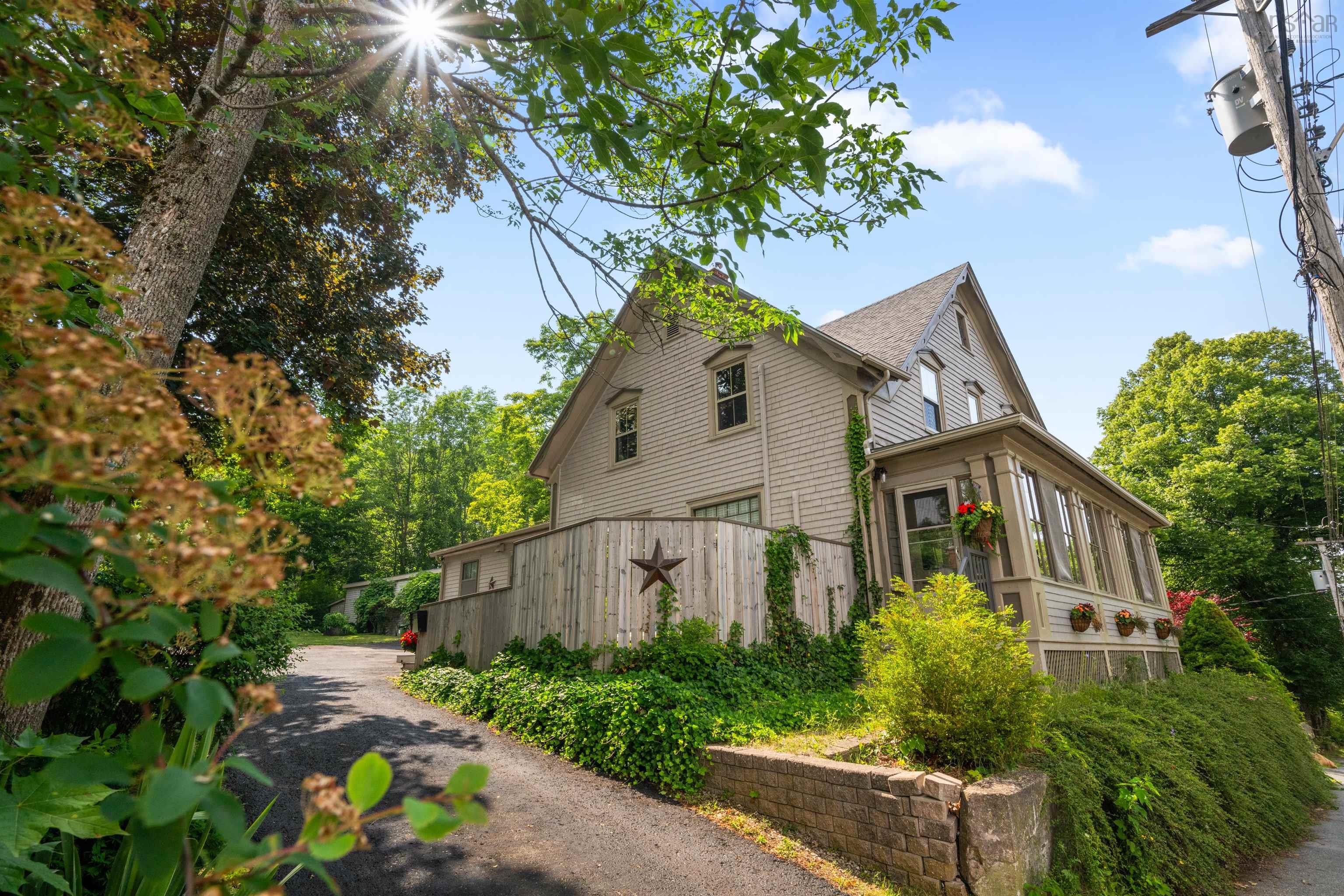 $624,900.00: 153 Pleasant Street, Bridgewater