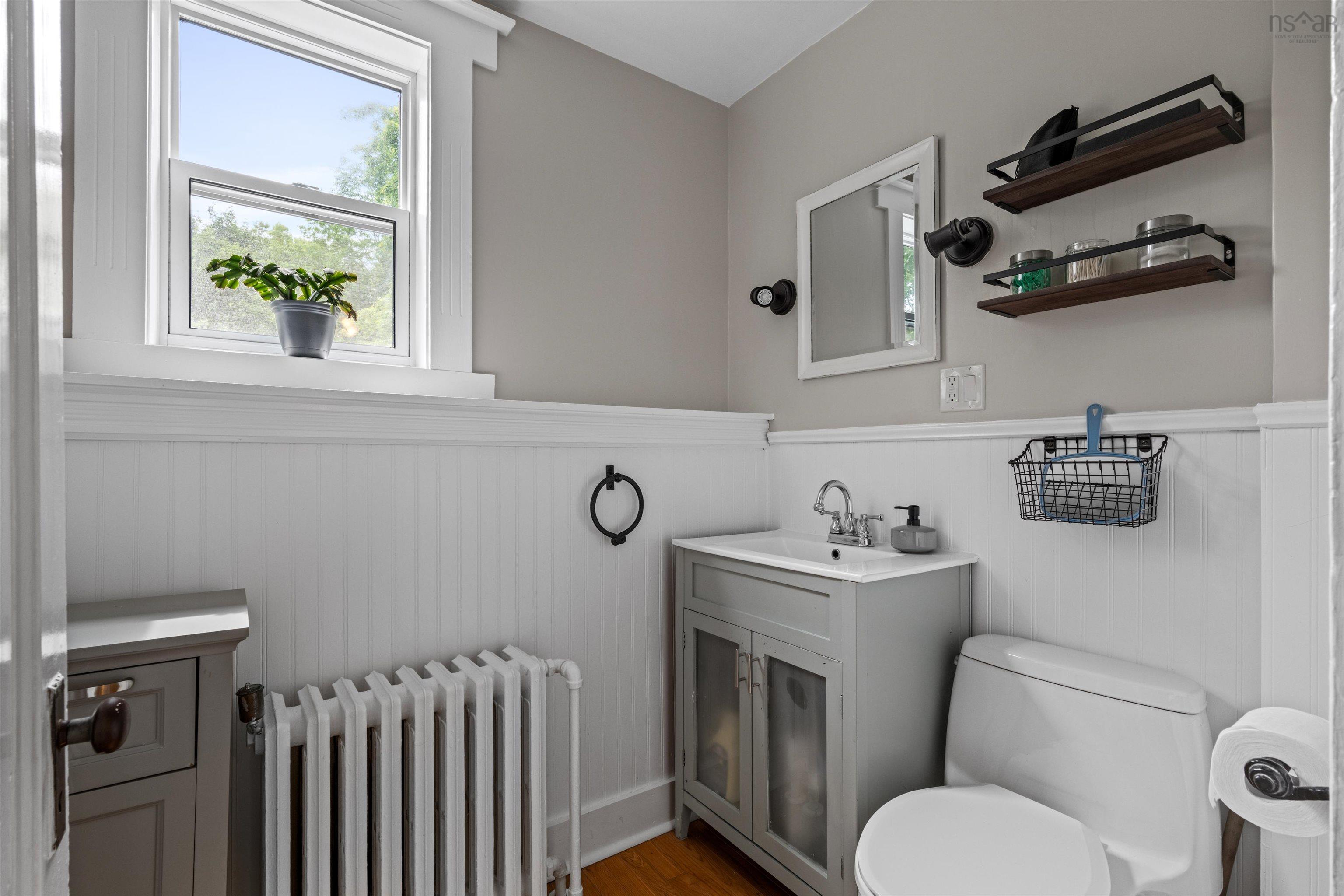 $624,900.00: 153 Pleasant Street, Bridgewater