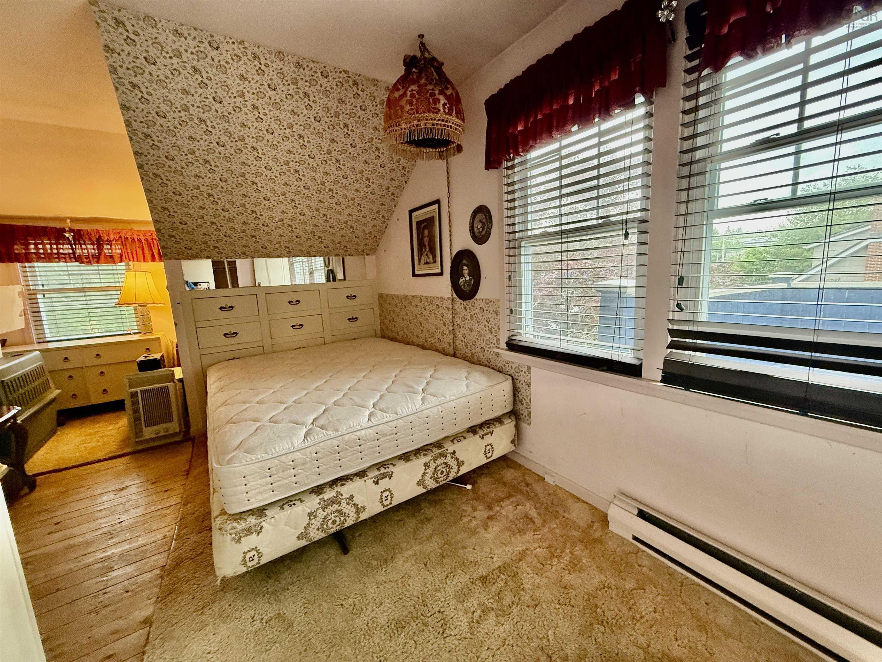 $529,000.00: 70 Victoria Road, Lunenburg