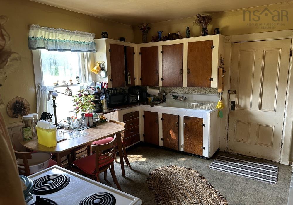 $299,900.00: 29 Hedge Row, Mahone Bay