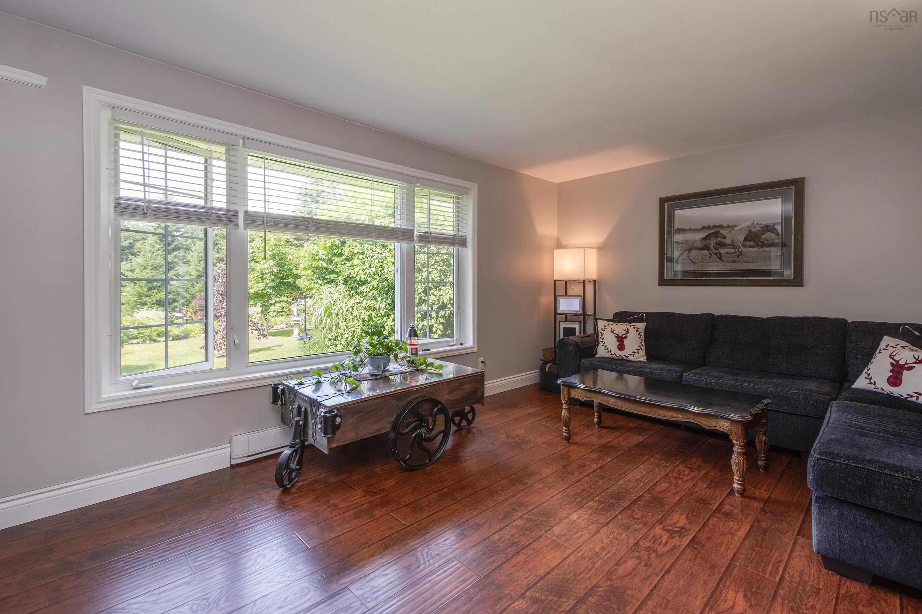 $550,000.00: 9 Jan Marie Drive, Lawrencetown