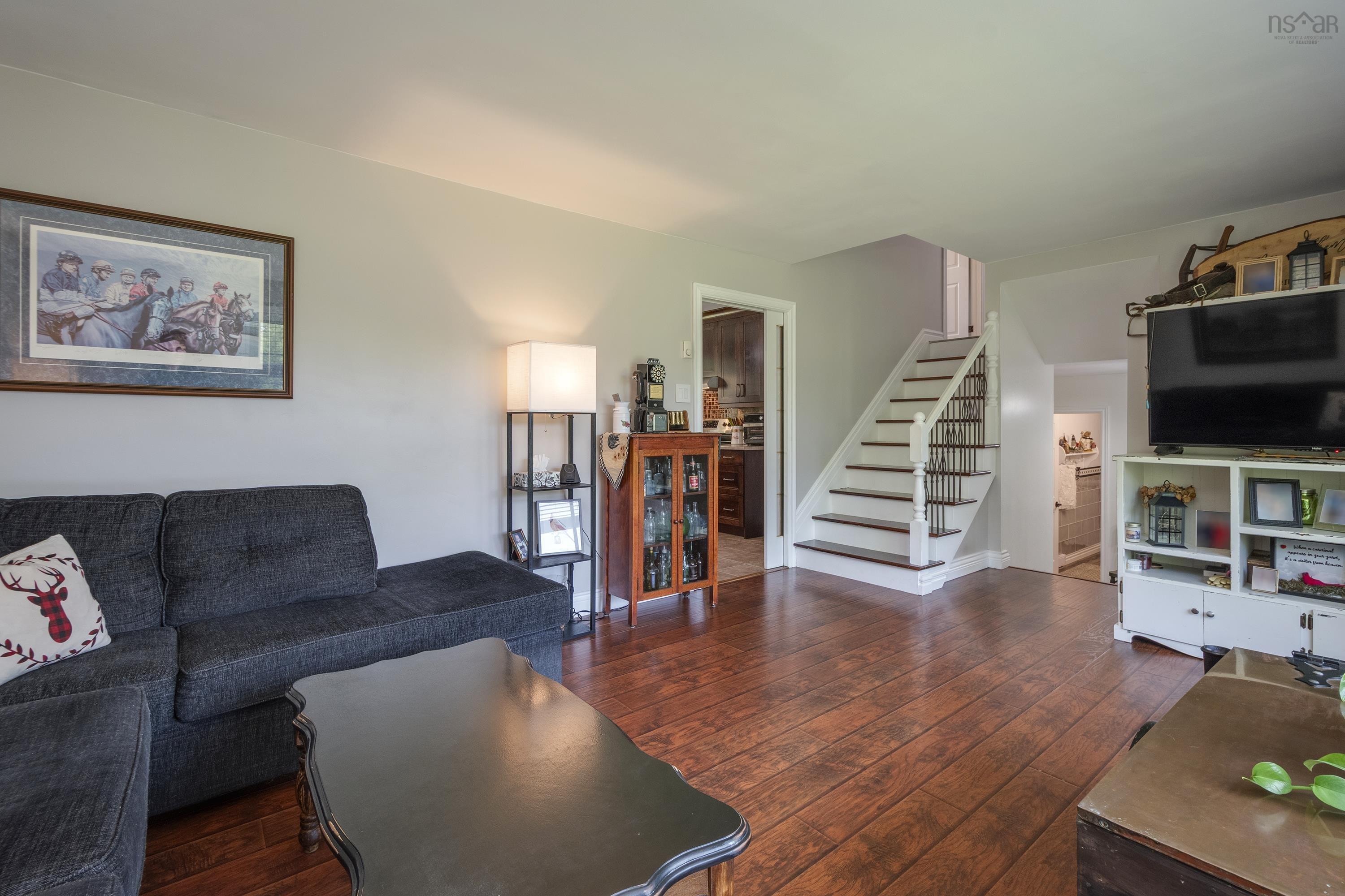 $550,000.00: 9 Jan Marie Drive, Lawrencetown