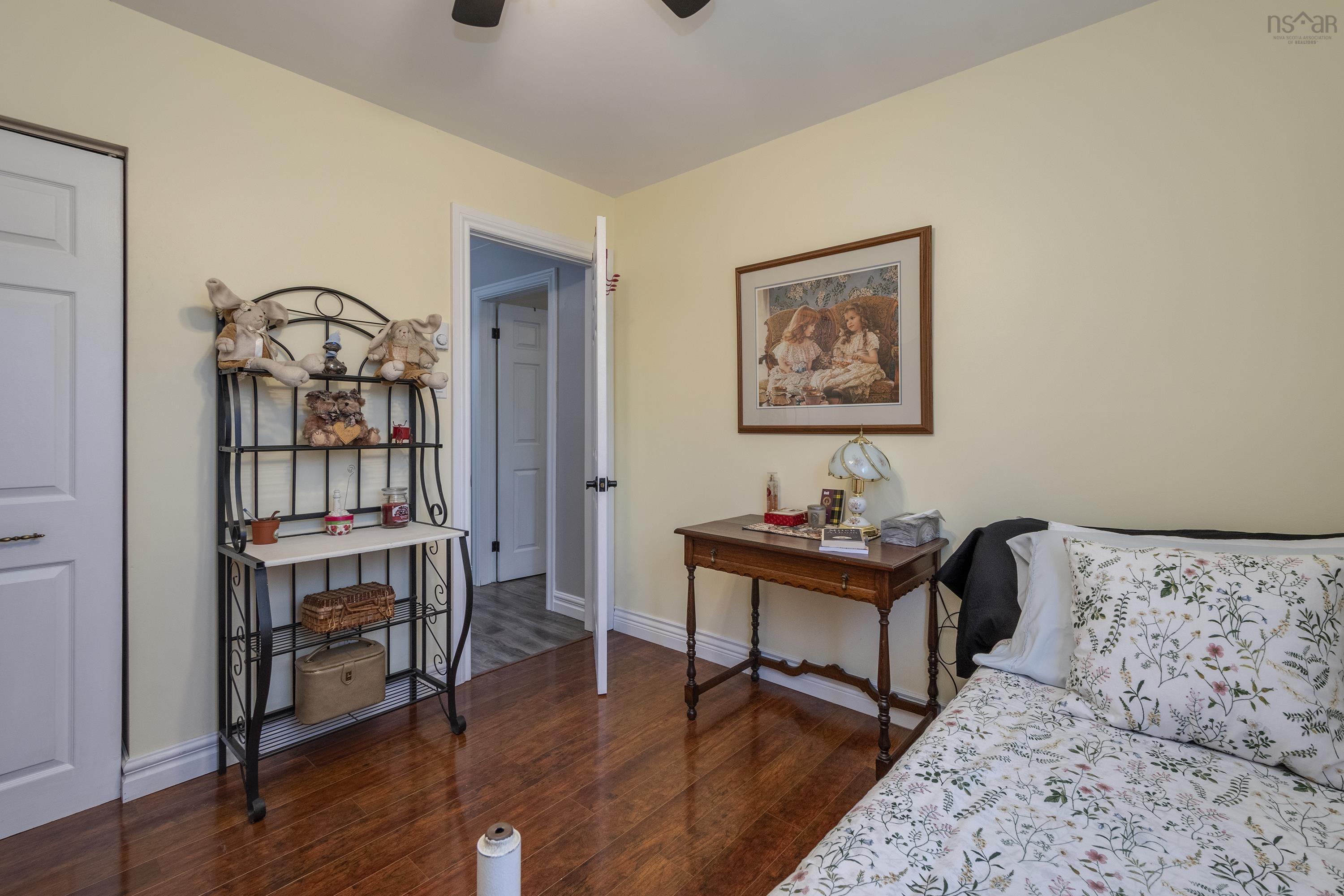 $550,000.00: 9 Jan Marie Drive, Lawrencetown