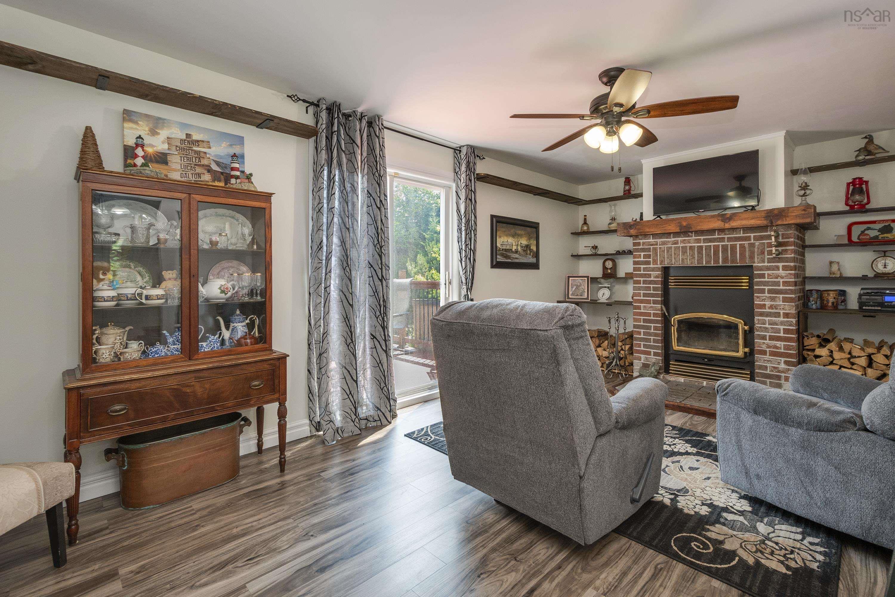 $550,000.00: 9 Jan Marie Drive, Lawrencetown