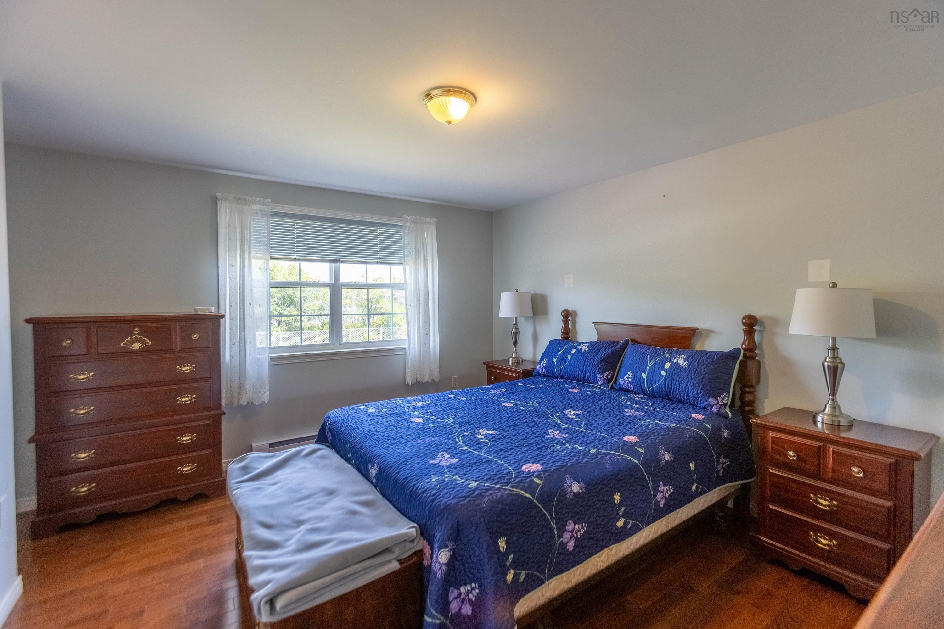 $359,900.00: 10 Garden Court, Amherst