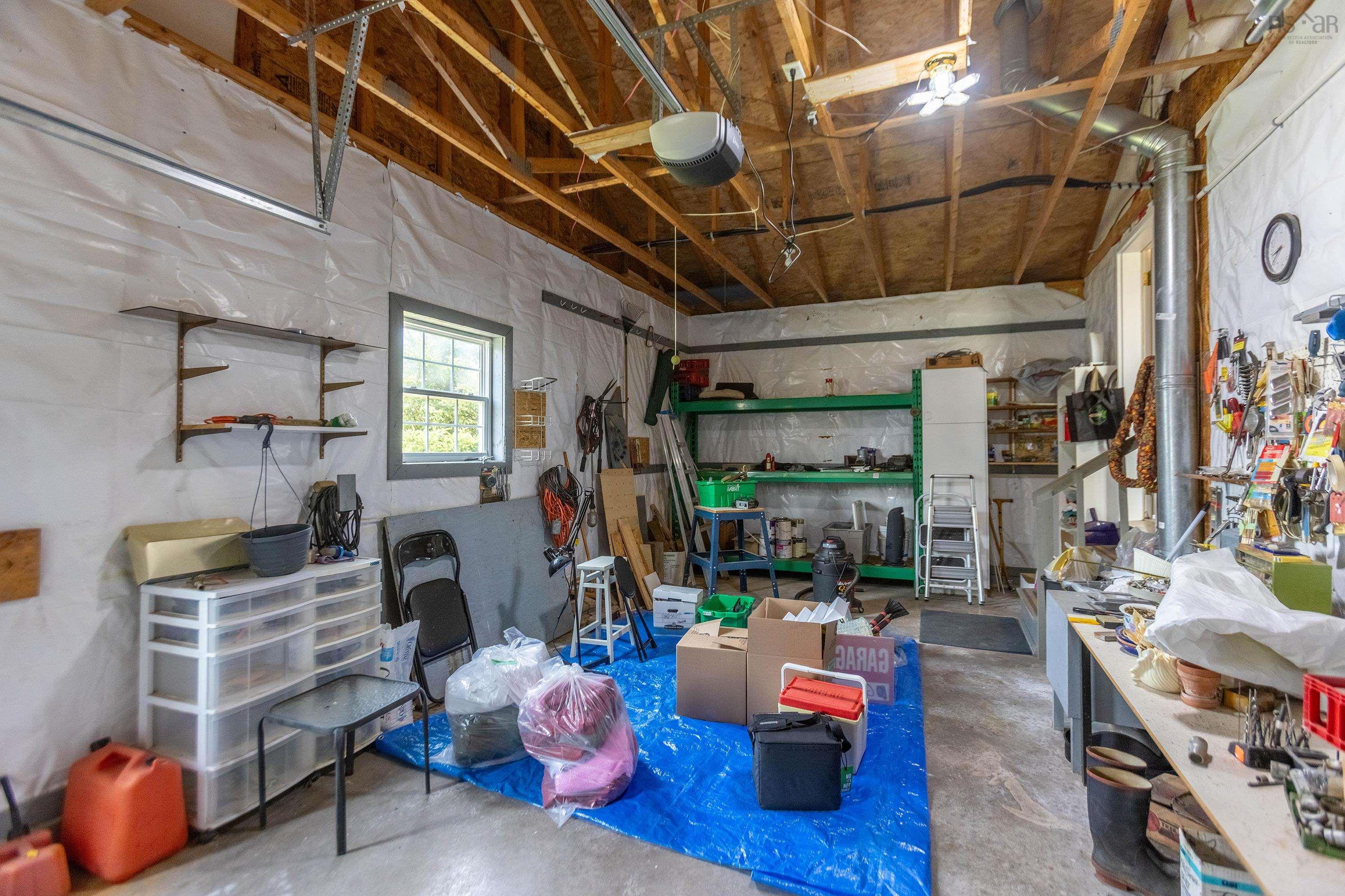 $359,900.00: 10 Garden Court, Amherst