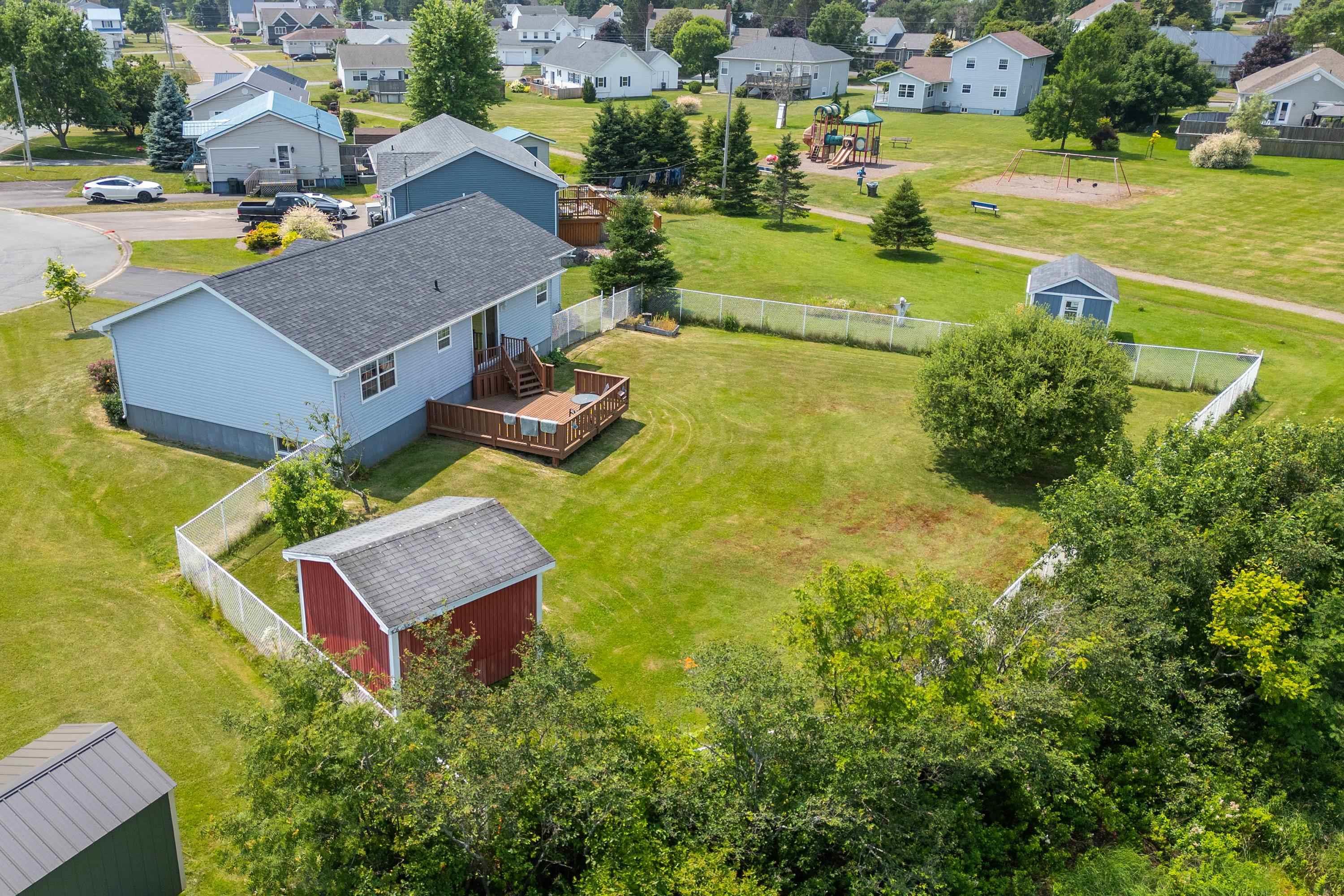 $359,900.00: 10 Garden Court, Amherst