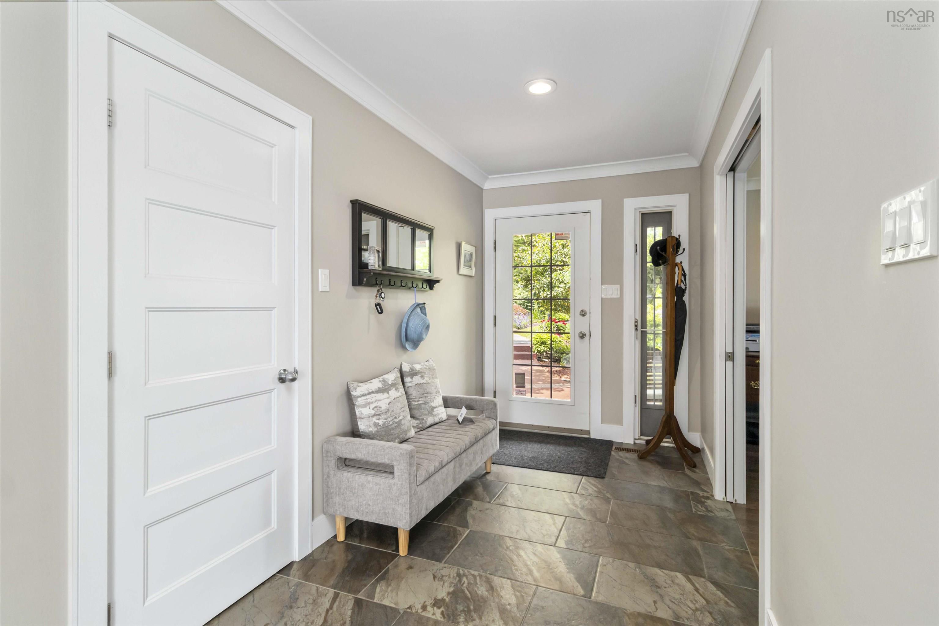 $1,295,000.00: 1243 Highway 331, Conquerall Bank